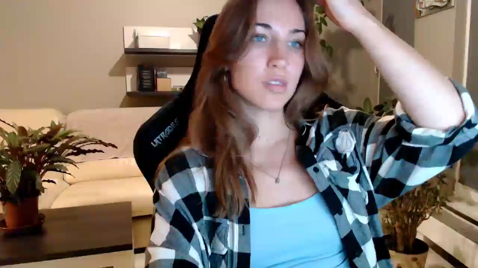 Gallery image thumbnail from GalaxyAnisia's myfreecams stream on, 10/02/2025, 22:24 image 18 of 20