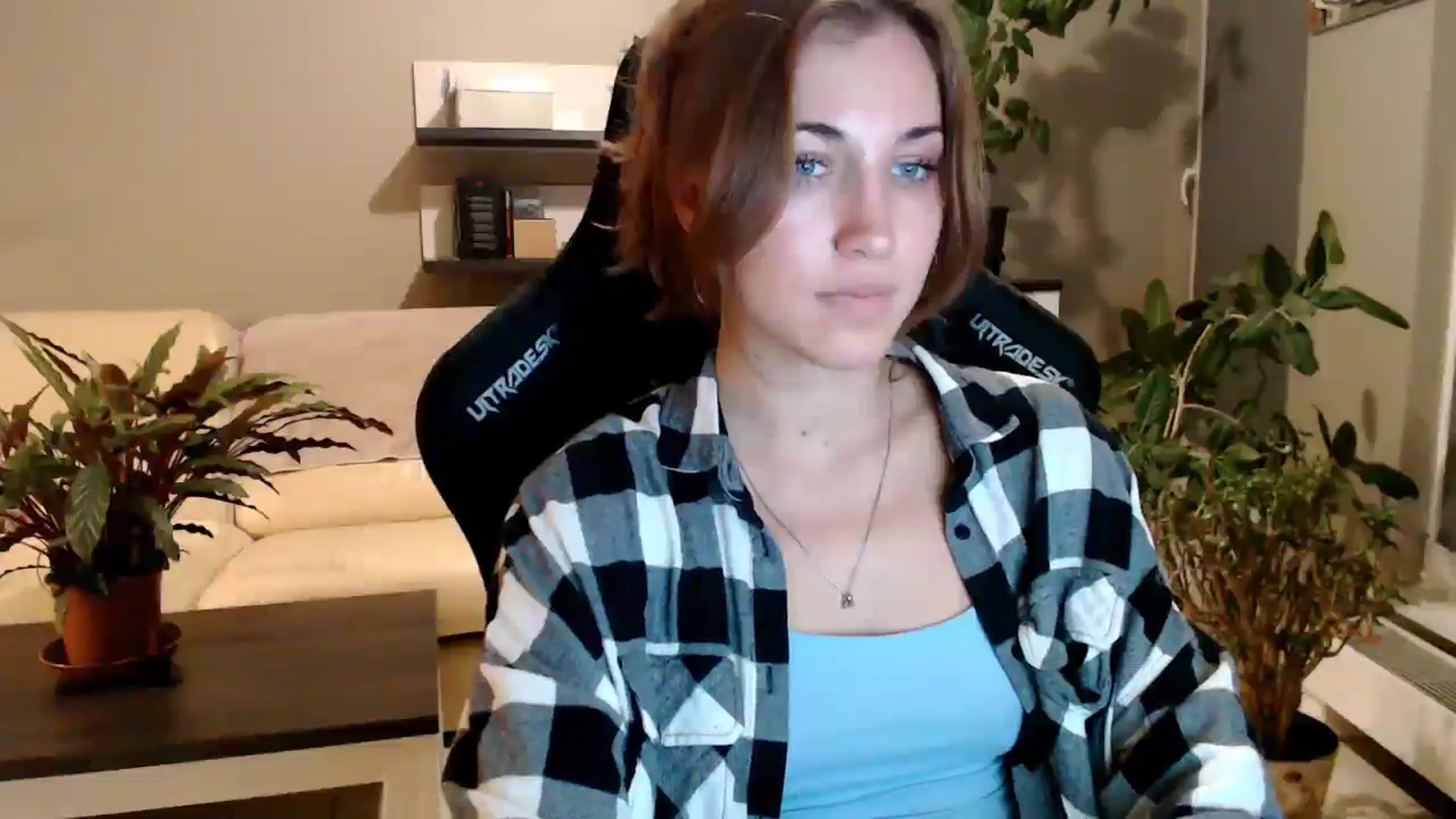 Gallery image thumbnail from GalaxyAnisia's myfreecams stream on, 10/02/2025, 23:07 image 15 of 20