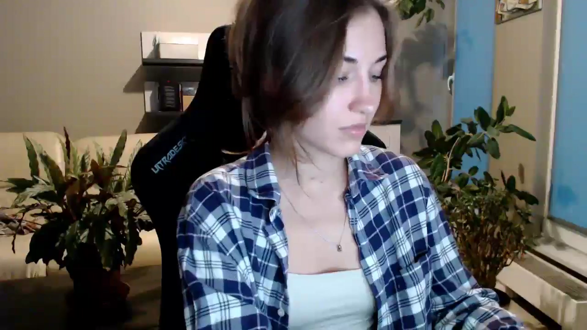 Gallery image thumbnail from GalaxyAnisia's myfreecams stream on, 10/06/2025, 16:52 image 11 of 20