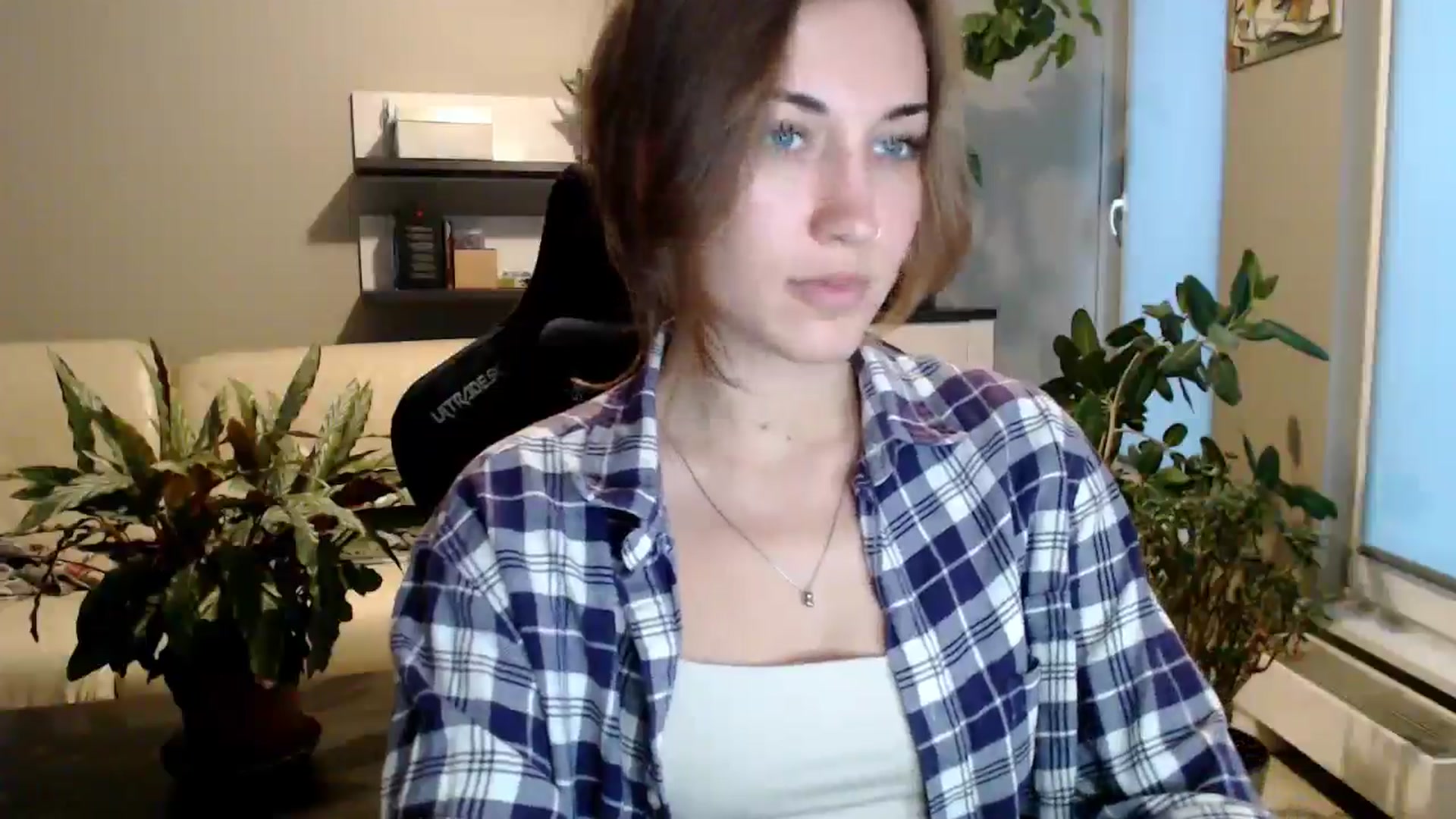Gallery image thumbnail from GalaxyAnisia's myfreecams stream on, 10/06/2025, 16:52 image 5 of 20