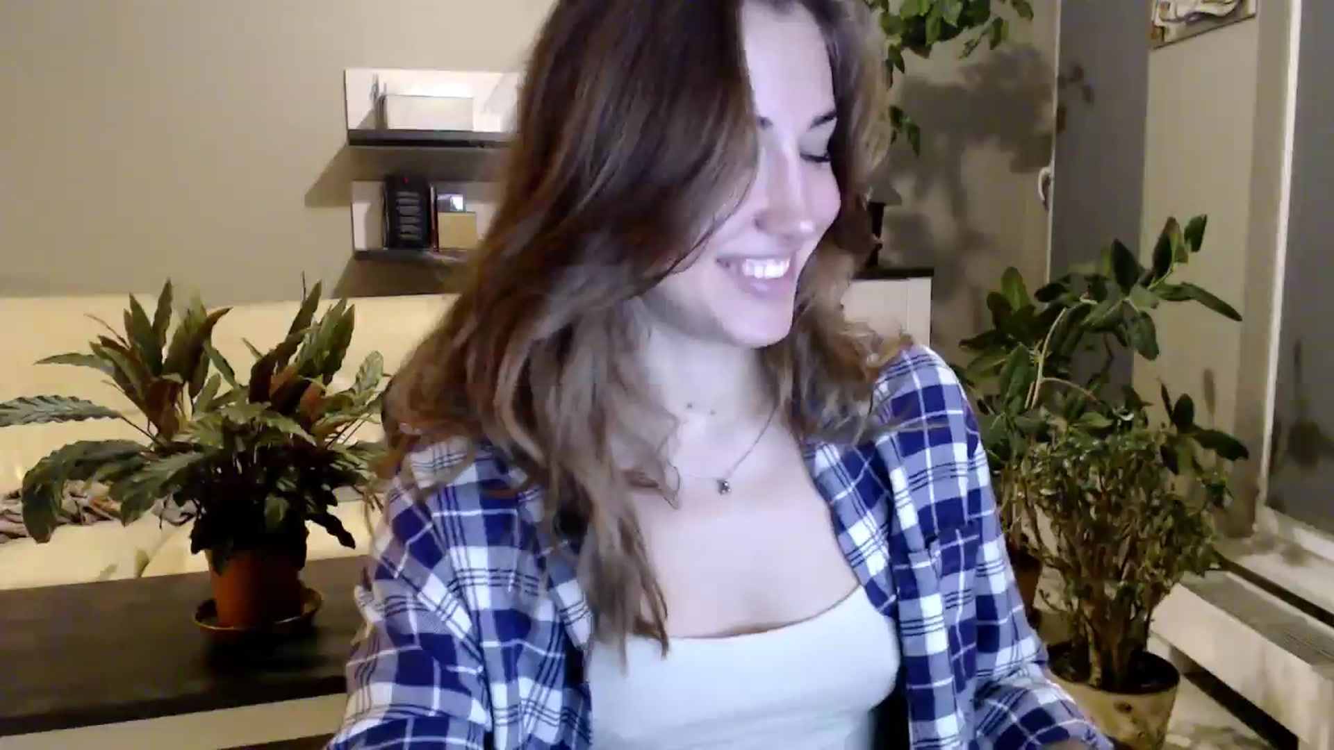 Gallery image thumbnail from GalaxyAnisia's myfreecams stream on, 10/09/2025, 18:25 image 5 of 20