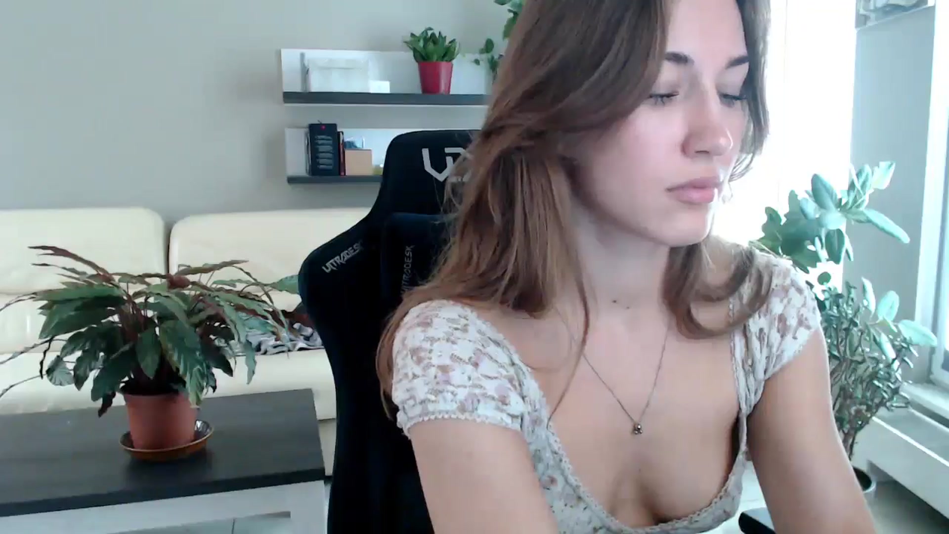 Gallery image thumbnail from GalaxyAnisia's myfreecams stream on, 10/10/2025, 12:33 image 15 of 20