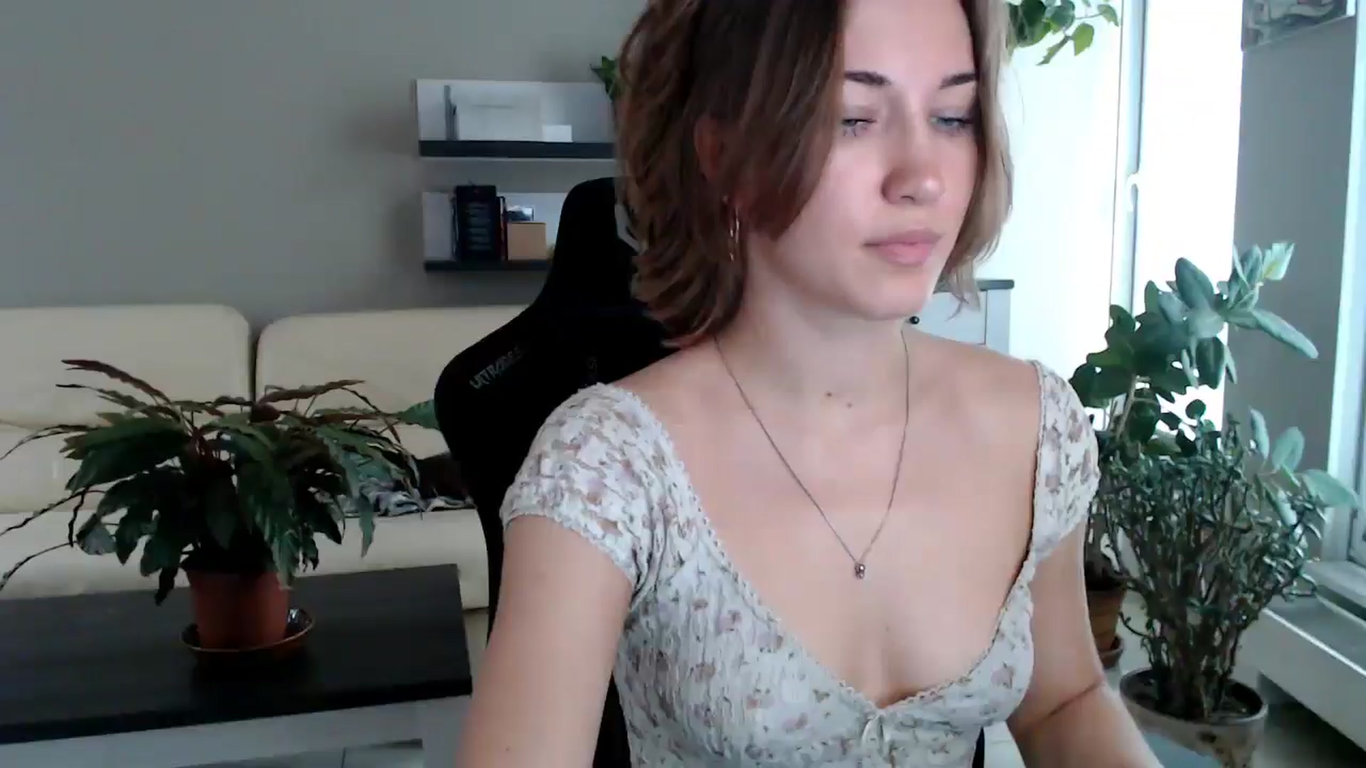 Gallery image thumbnail from GalaxyAnisia's myfreecams stream on, 10/10/2025, 13:28 image 15 of 20