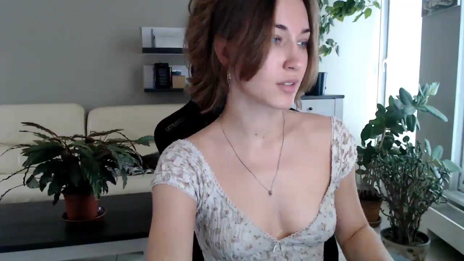 Gallery image thumbnail from GalaxyAnisia's myfreecams stream on, 10/10/2025, 13:28 image 19 of 20