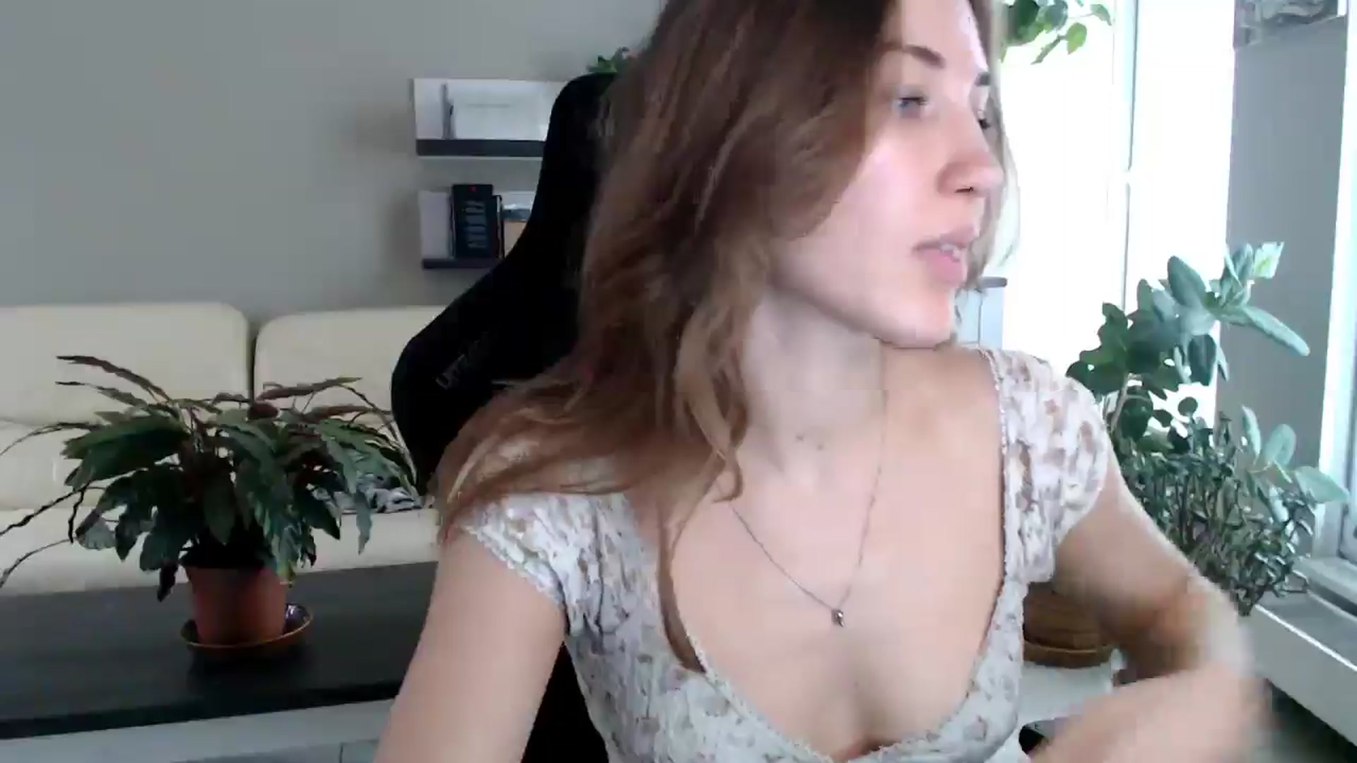 Gallery image thumbnail from GalaxyAnisia's myfreecams stream on, 10/10/2025, 13:56 image 3 of 20