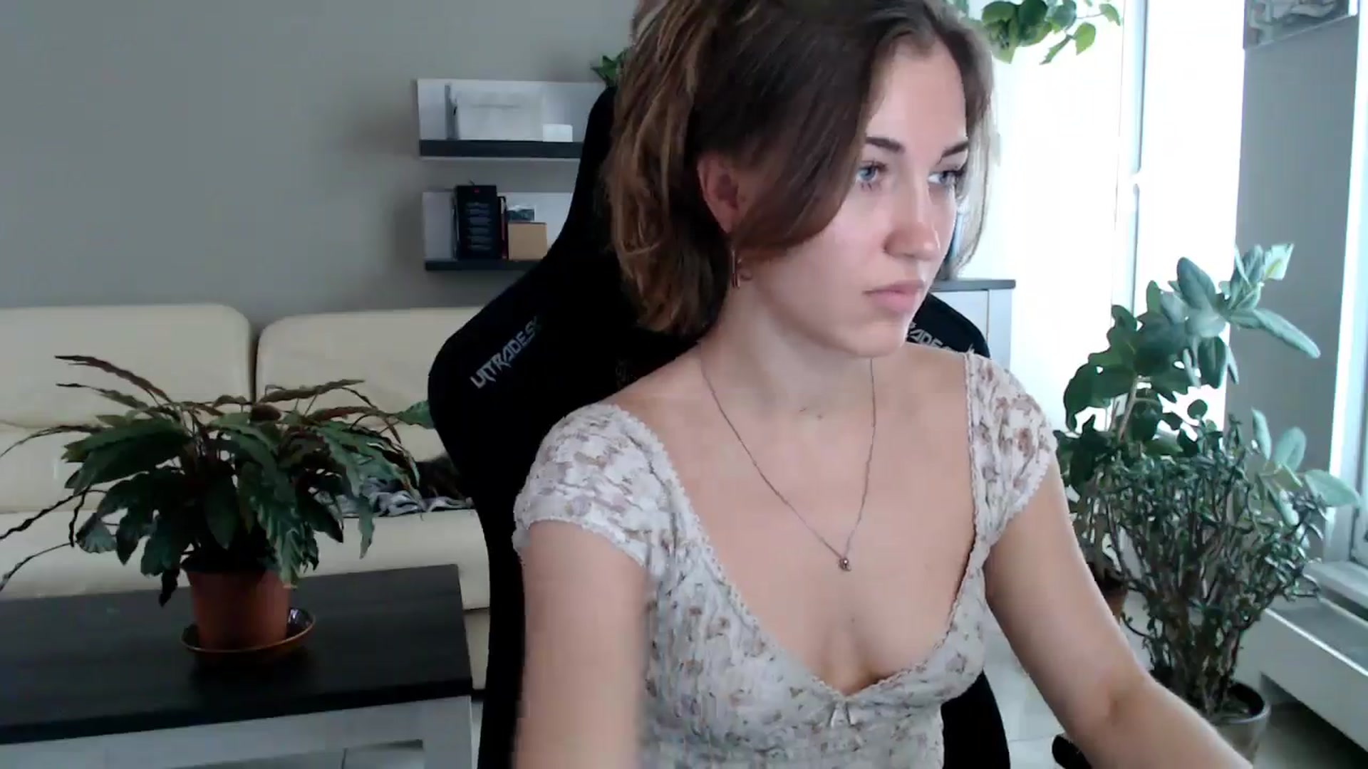 Gallery image thumbnail from GalaxyAnisia's myfreecams stream on, 10/10/2025, 13:56 image 19 of 20