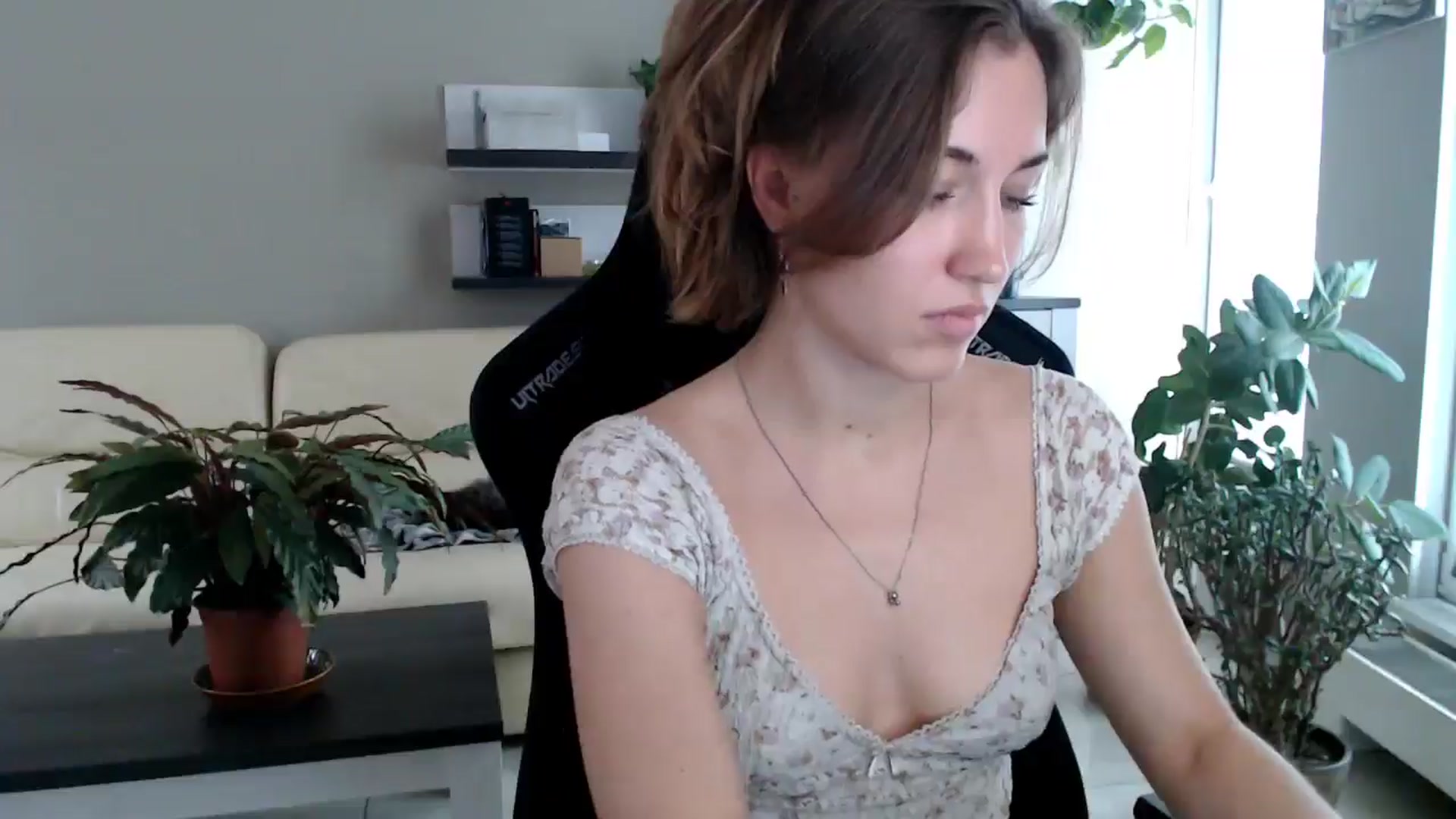 Gallery image thumbnail from GalaxyAnisia's myfreecams stream on, 10/10/2025, 13:56 image 12 of 20