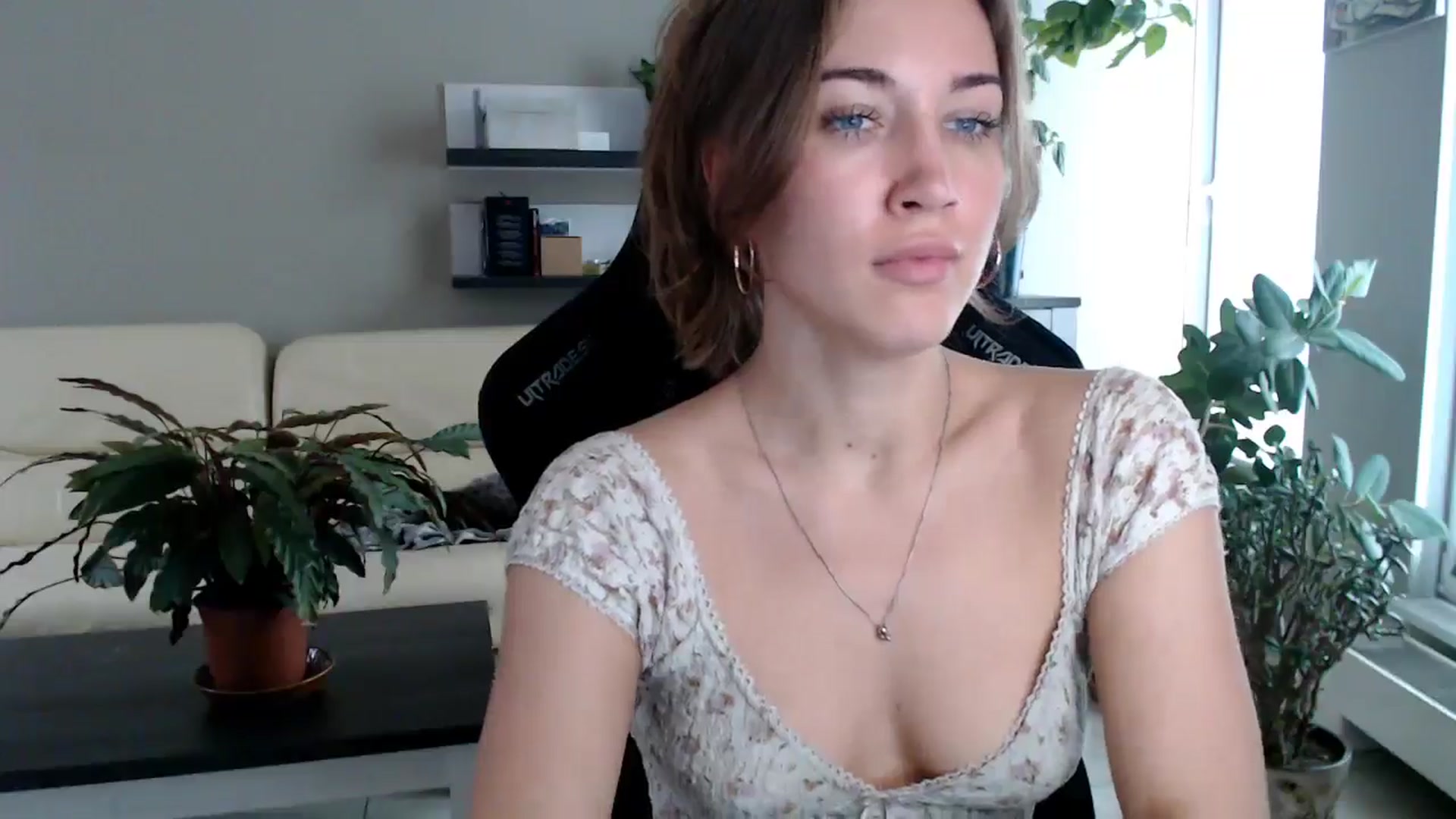 Gallery image thumbnail from GalaxyAnisia's myfreecams stream on, 10/10/2025, 13:56 image 20 of 20