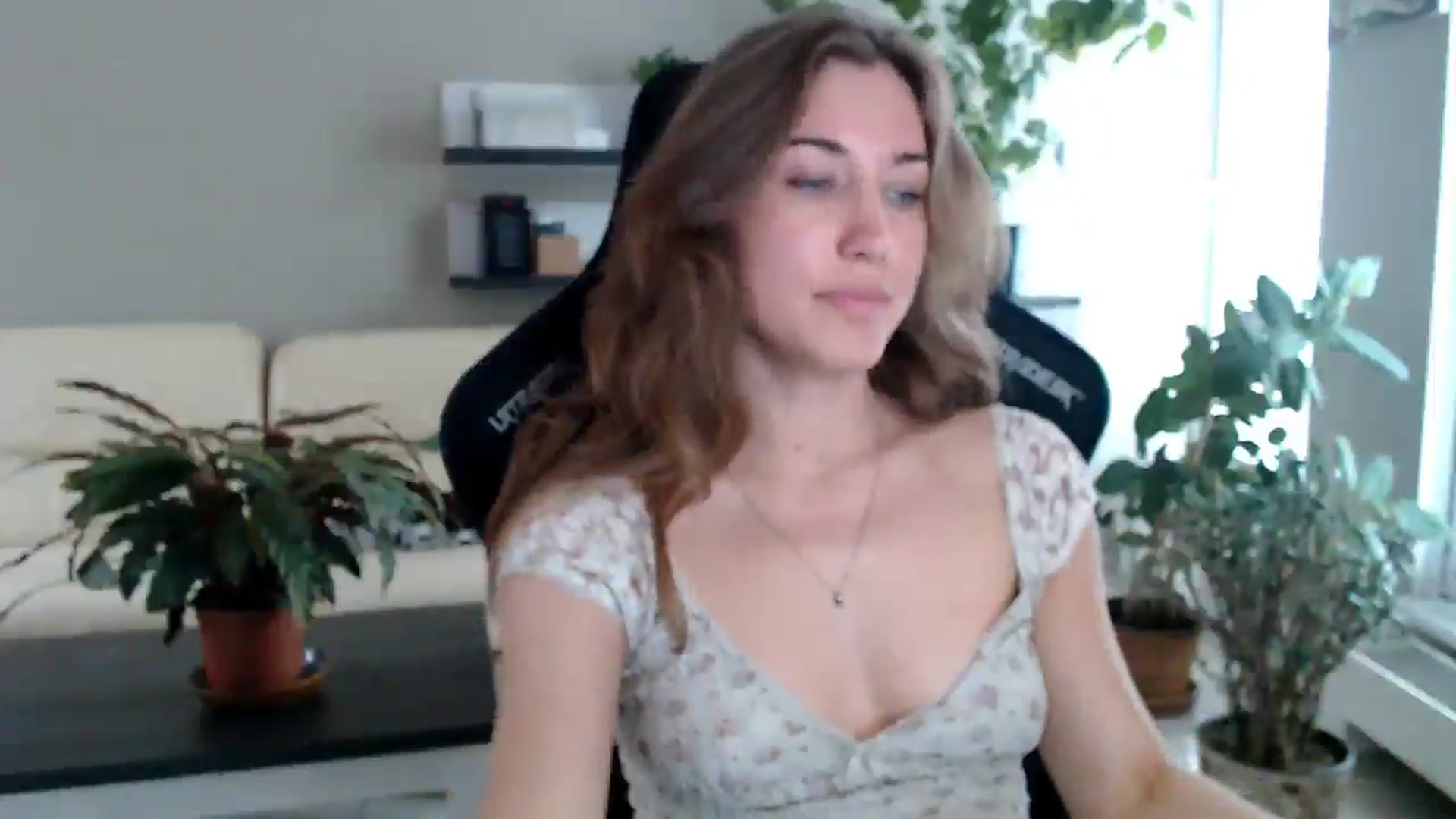 Gallery image thumbnail from GalaxyAnisia's myfreecams stream on, 10/10/2025, 13:56 image 2 of 20