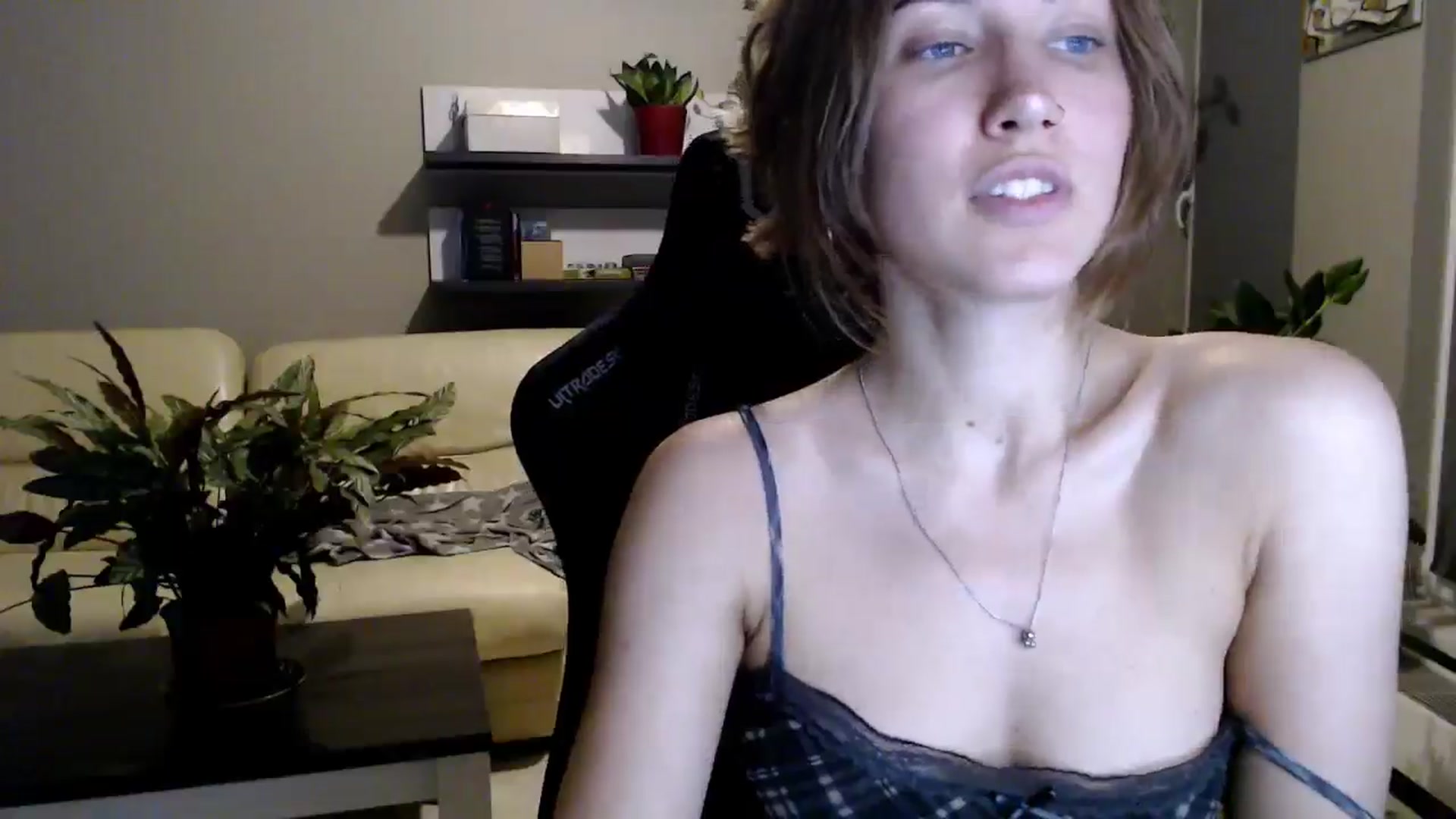 Gallery image thumbnail from GalaxyAnisia's myfreecams stream on, 10/12/2025, 22:00 image 19 of 20