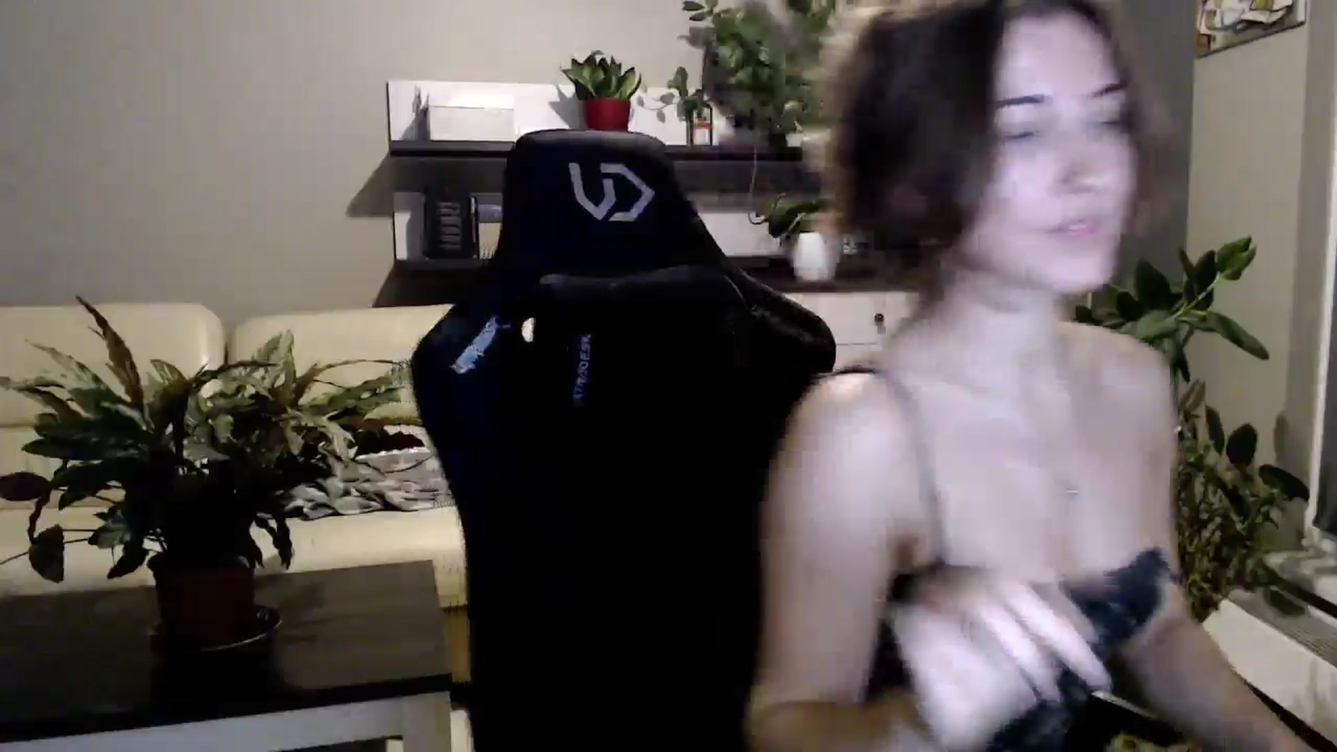 Gallery image thumbnail from GalaxyAnisia's myfreecams stream on, 10/12/2025, 22:44 image 15 of 20