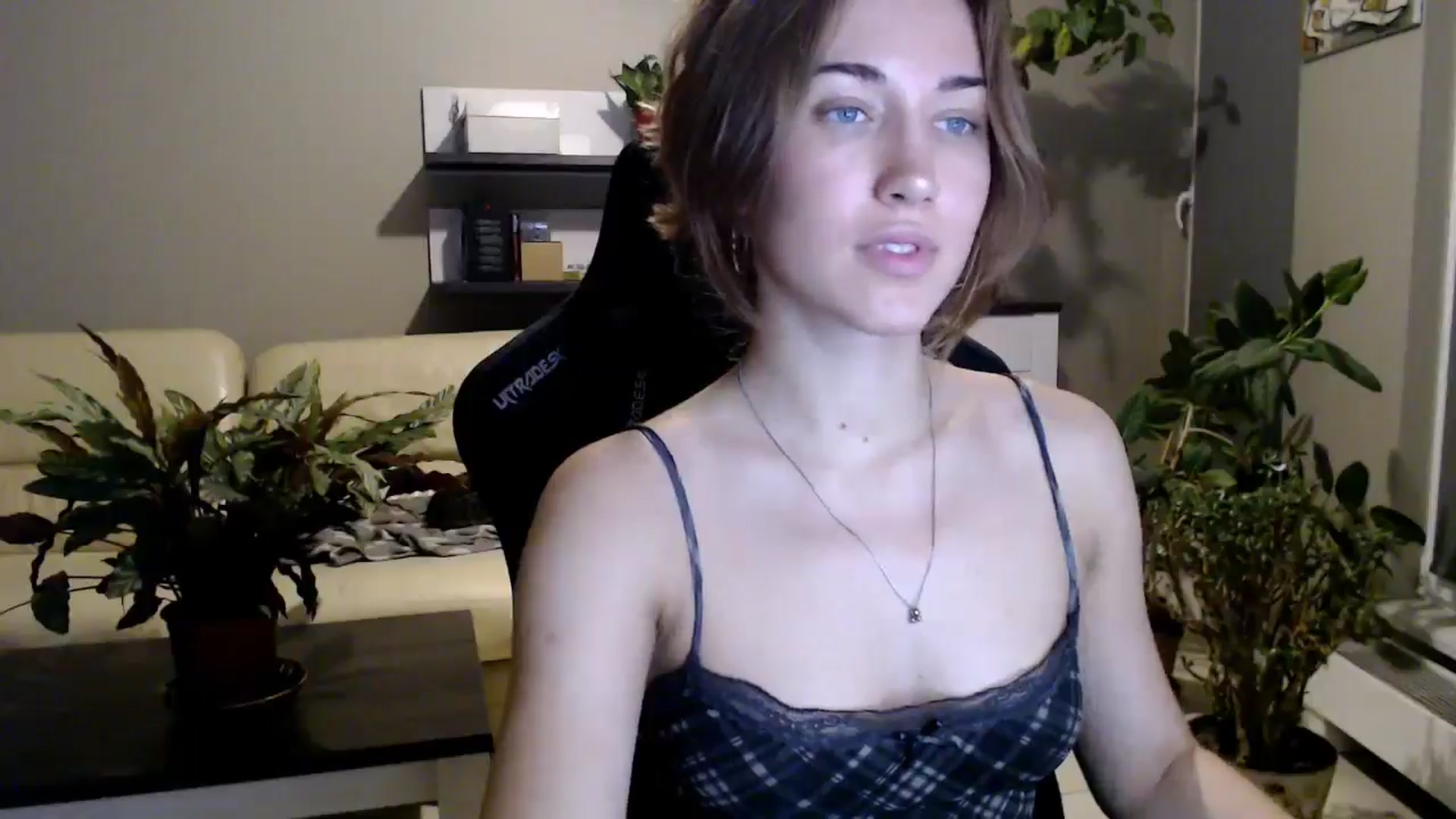 Gallery image thumbnail from GalaxyAnisia's myfreecams stream on, 10/12/2025, 22:44 image 19 of 20