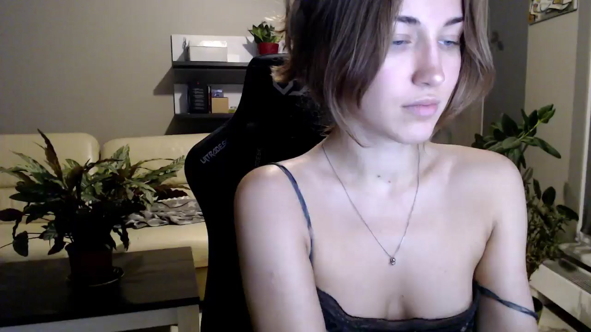 Gallery image thumbnail from GalaxyAnisia's myfreecams stream on, 10/12/2025, 22:44 image 3 of 20