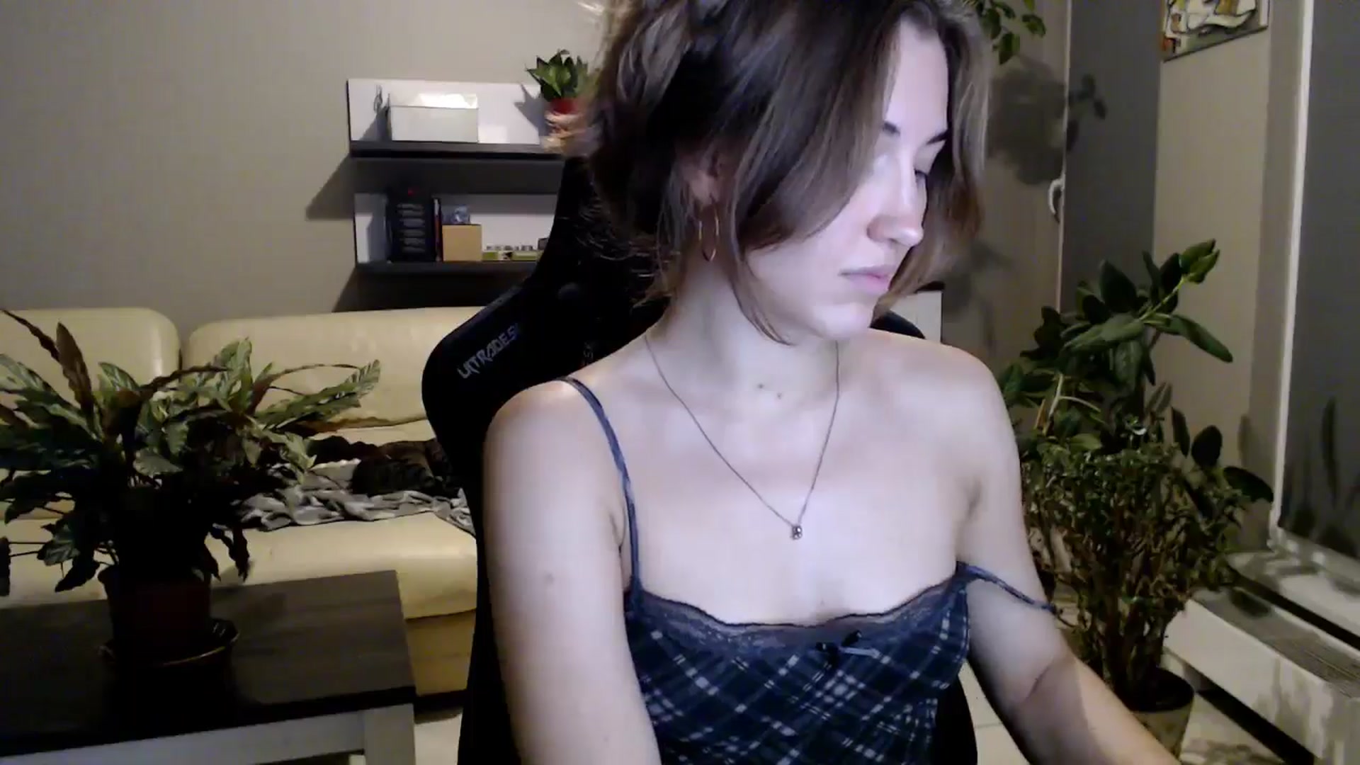 Gallery image thumbnail from GalaxyAnisia's myfreecams stream on, 10/12/2025, 23:44 image 5 of 20
