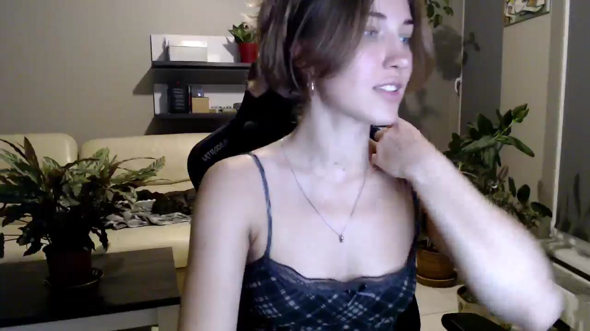 Gallery image thumbnail from GalaxyAnisia's myfreecams stream on, 10/12/2025, 23:44 image 11 of 20