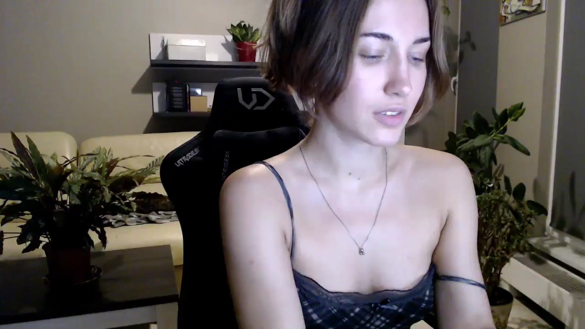 Gallery image thumbnail from GalaxyAnisia's myfreecams stream on, 10/13/2025, 24:30 image 12 of 20