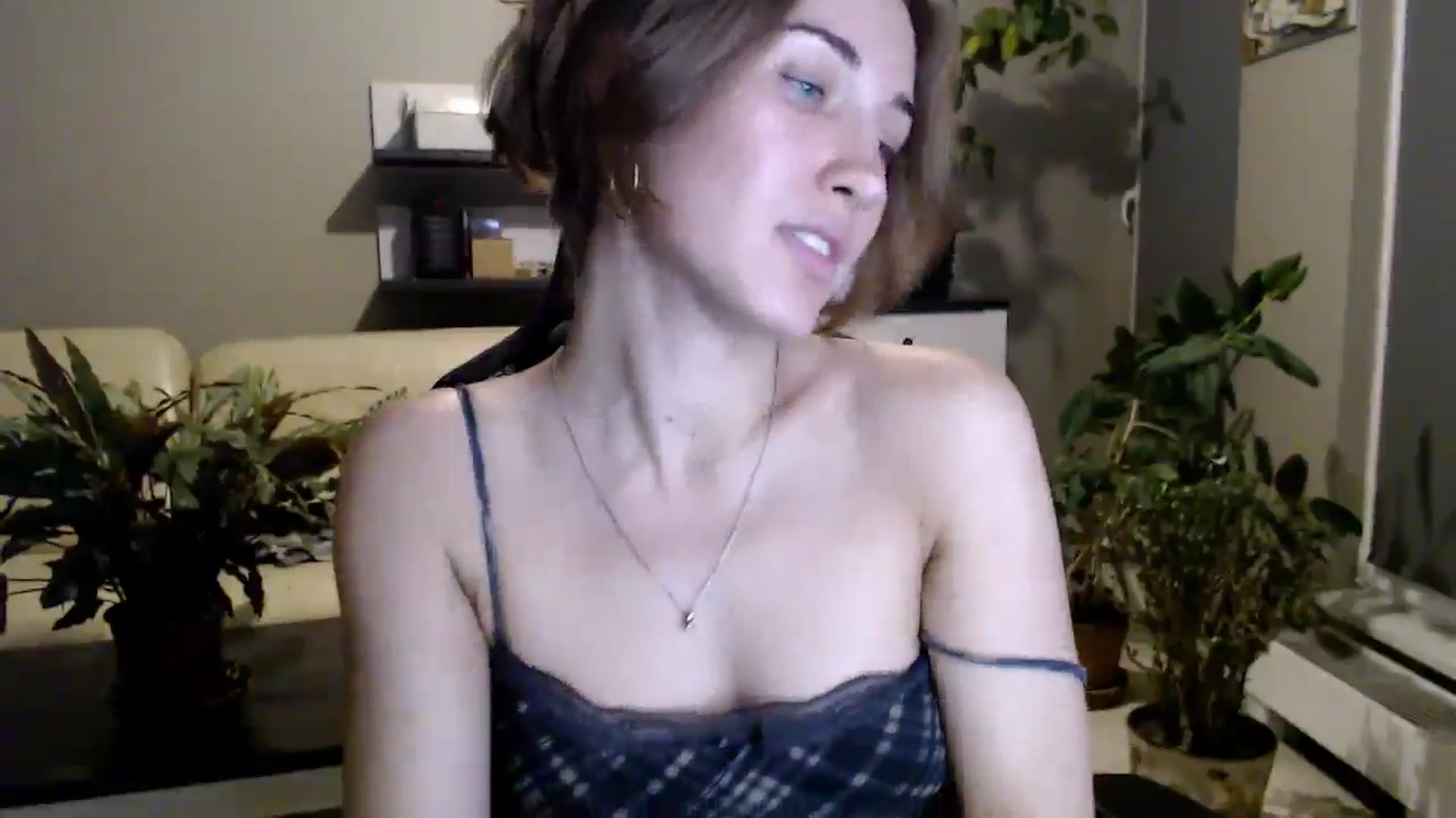 Gallery image thumbnail from GalaxyAnisia's myfreecams stream on, 10/13/2025, 24:30 image 15 of 20