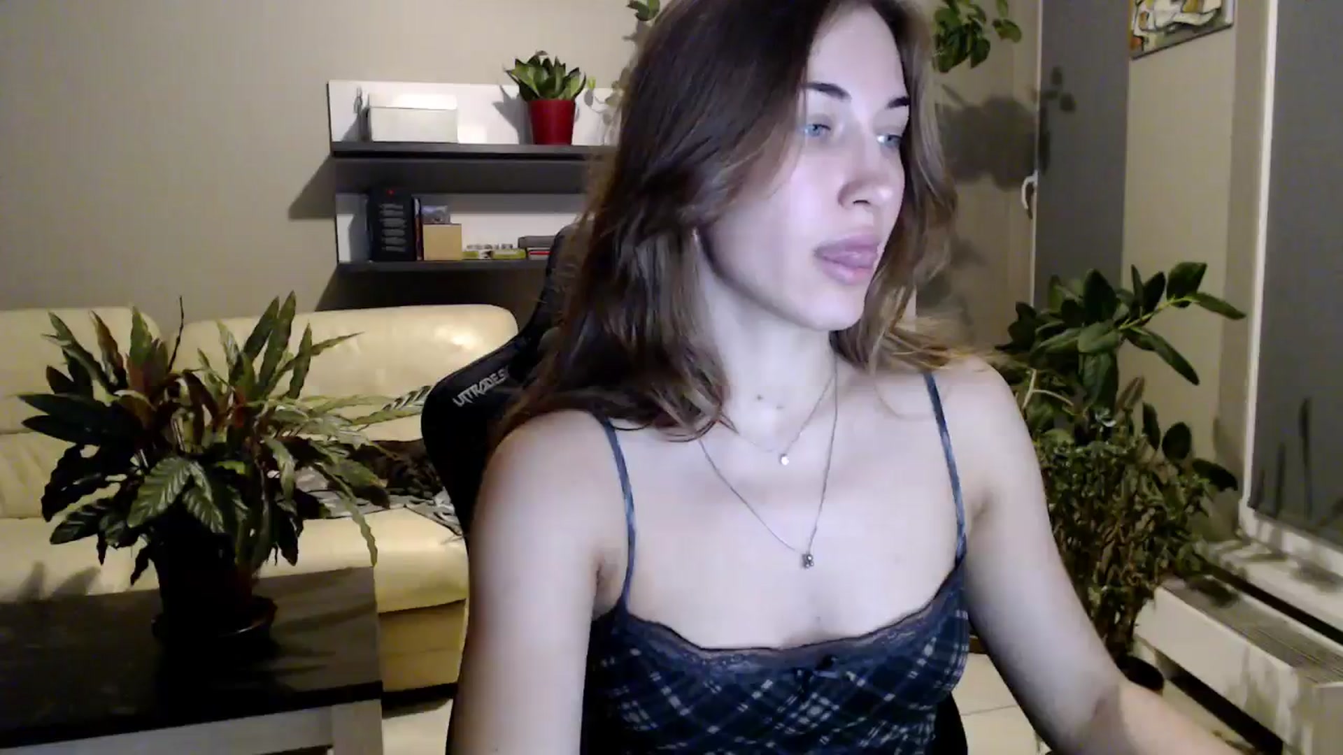 Gallery image thumbnail from GalaxyAnisia's myfreecams stream on, 10/18/2025, 16:36 image 19 of 20