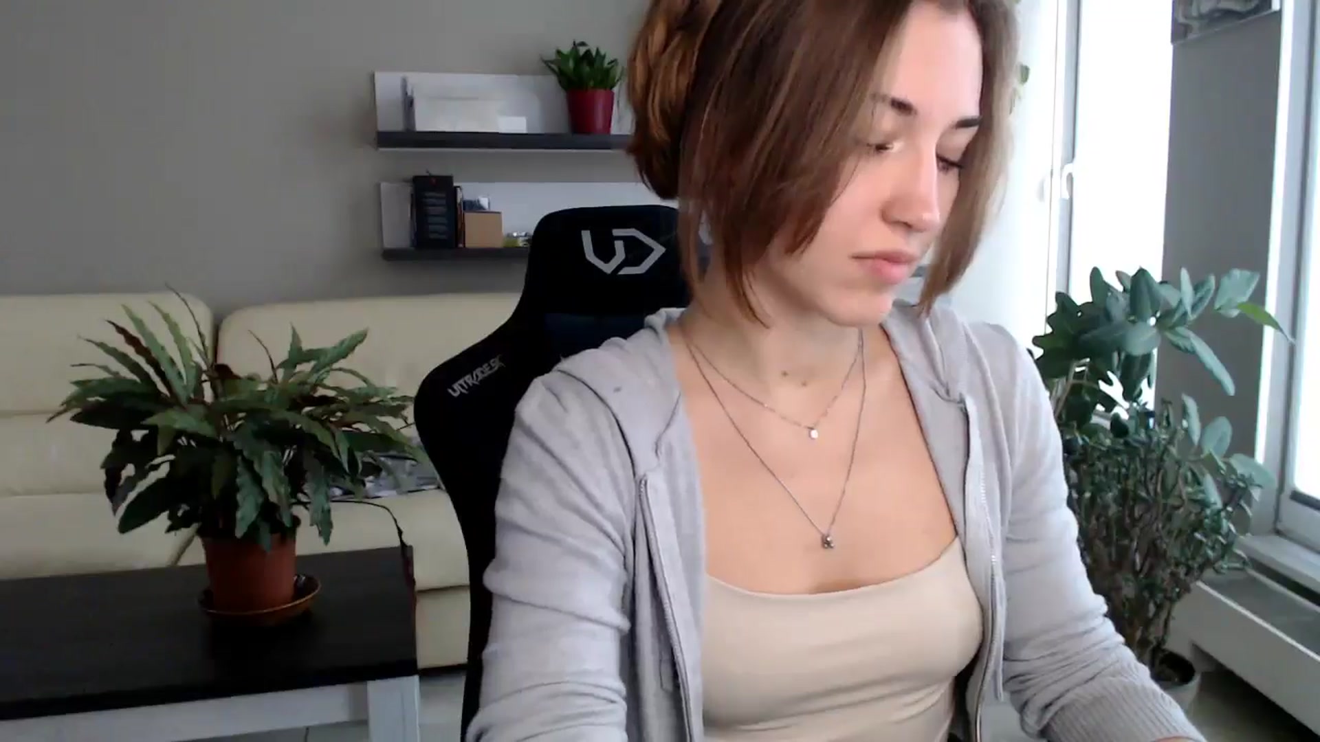 Gallery image thumbnail from GalaxyAnisia's myfreecams stream on, 10/21/2025, 14:02 image 18 of 20