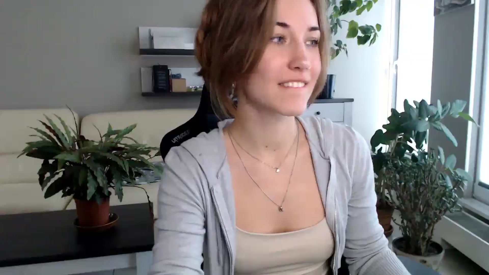 Gallery image thumbnail from GalaxyAnisia's myfreecams stream on, 10/21/2025, 14:02 image 11 of 20