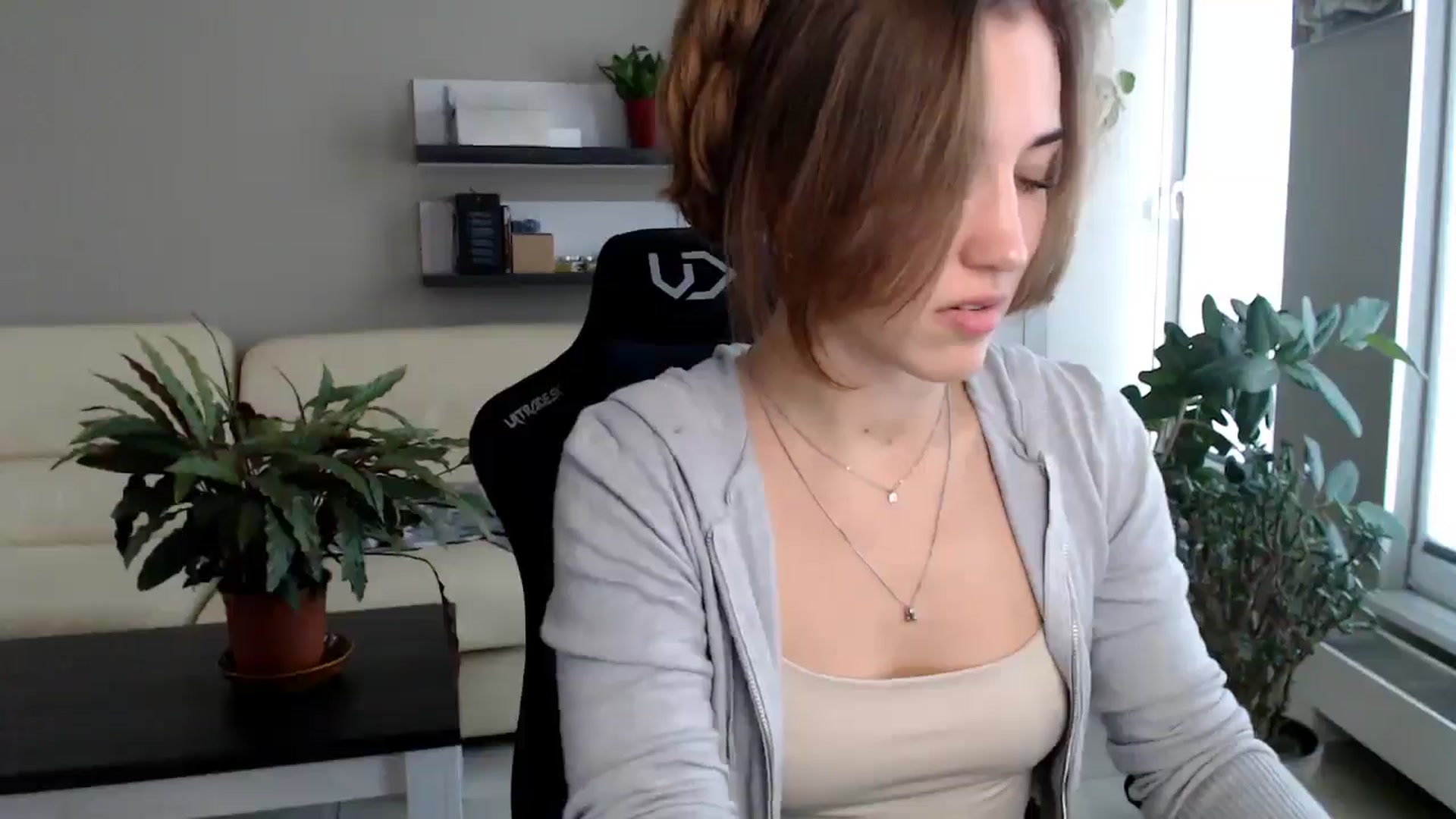 Gallery image thumbnail from GalaxyAnisia's myfreecams stream on, 10/21/2025, 14:02 image 13 of 20
