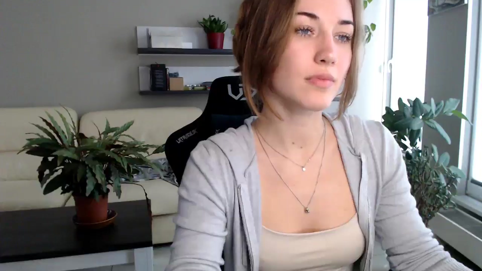 Gallery image thumbnail from GalaxyAnisia's myfreecams stream on, 10/21/2025, 14:02 image 19 of 20