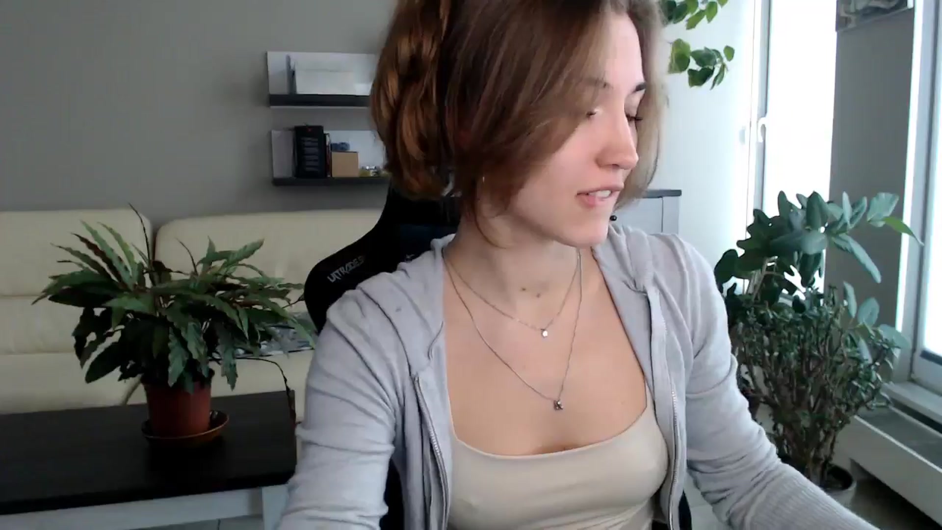 Gallery image thumbnail from GalaxyAnisia's myfreecams stream on, 10/21/2025, 14:02 image 8 of 20