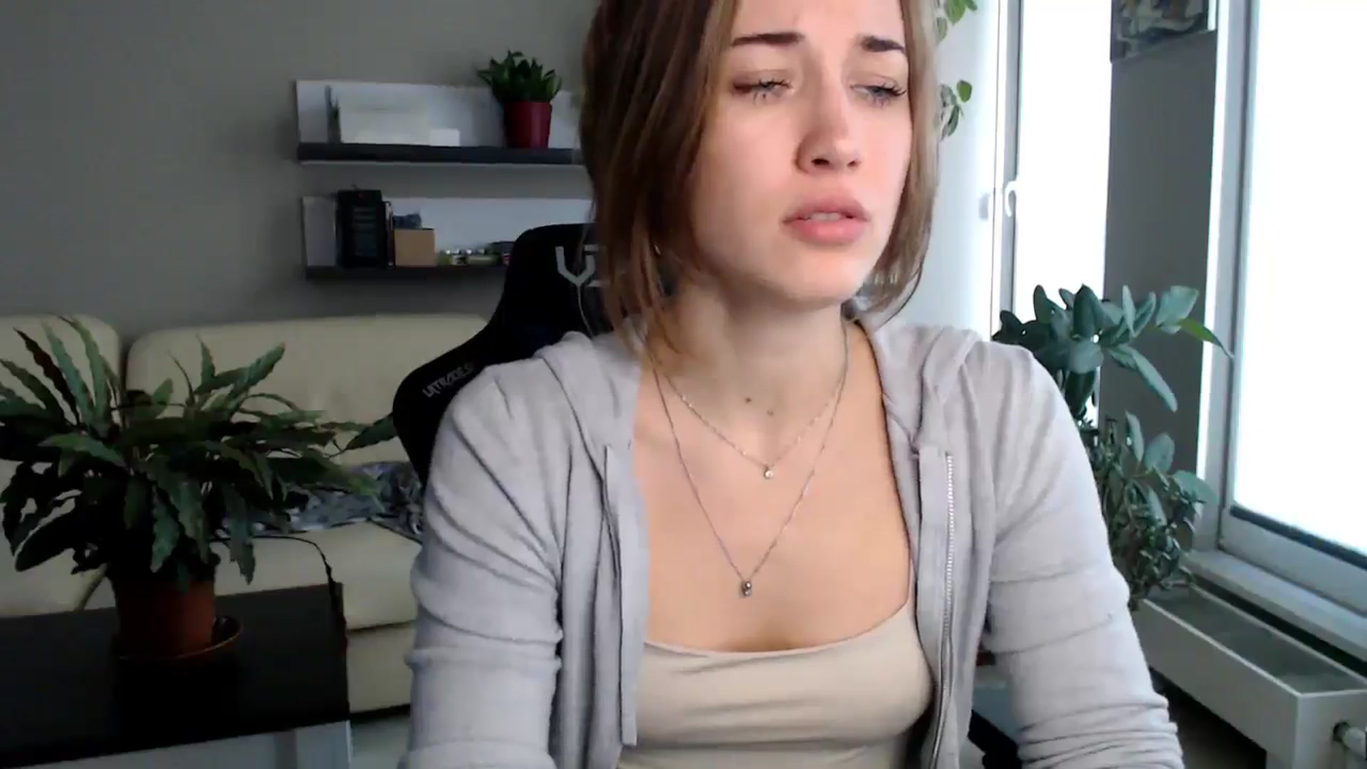 Gallery image thumbnail from GalaxyAnisia's myfreecams stream on, 10/21/2025, 14:33 image 11 of 20