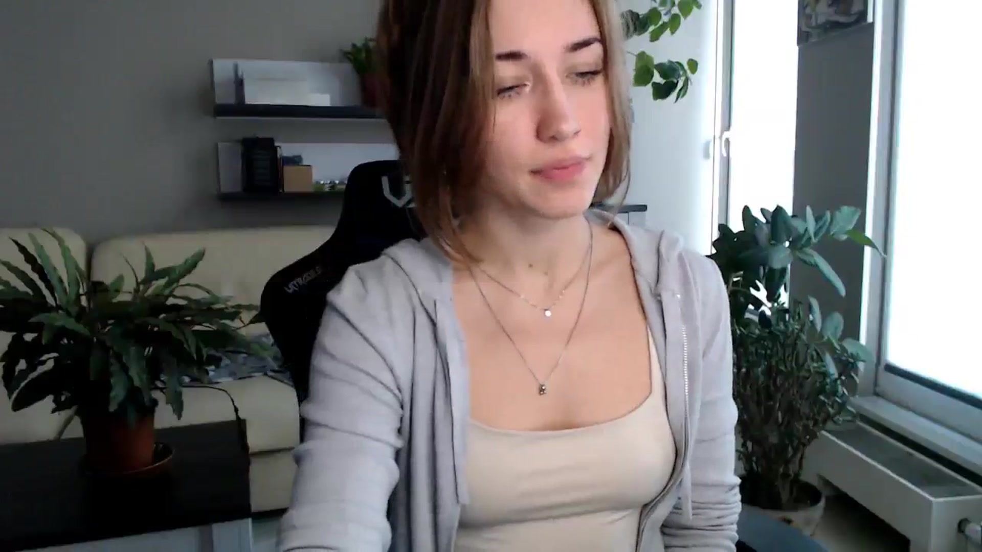 Gallery image thumbnail from GalaxyAnisia's myfreecams stream on, 10/21/2025, 14:33 image 9 of 20