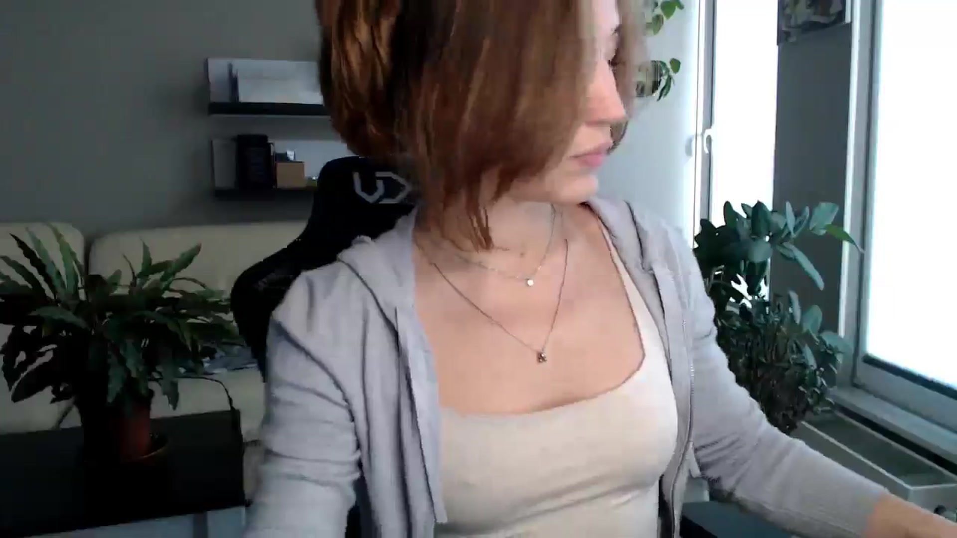 Gallery image thumbnail from GalaxyAnisia's myfreecams stream on, 10/21/2025, 14:33 image 4 of 20