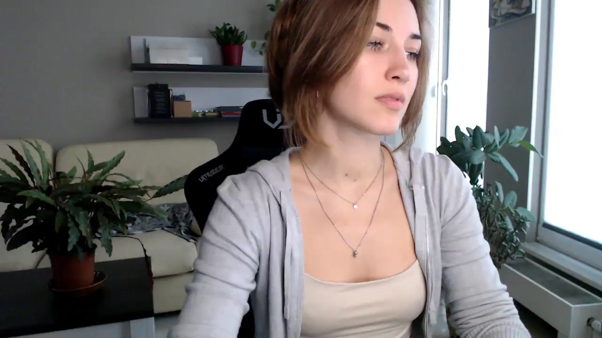 Gallery image thumbnail from GalaxyAnisia's myfreecams stream on, 10/21/2025, 14:33 image 20 of 20