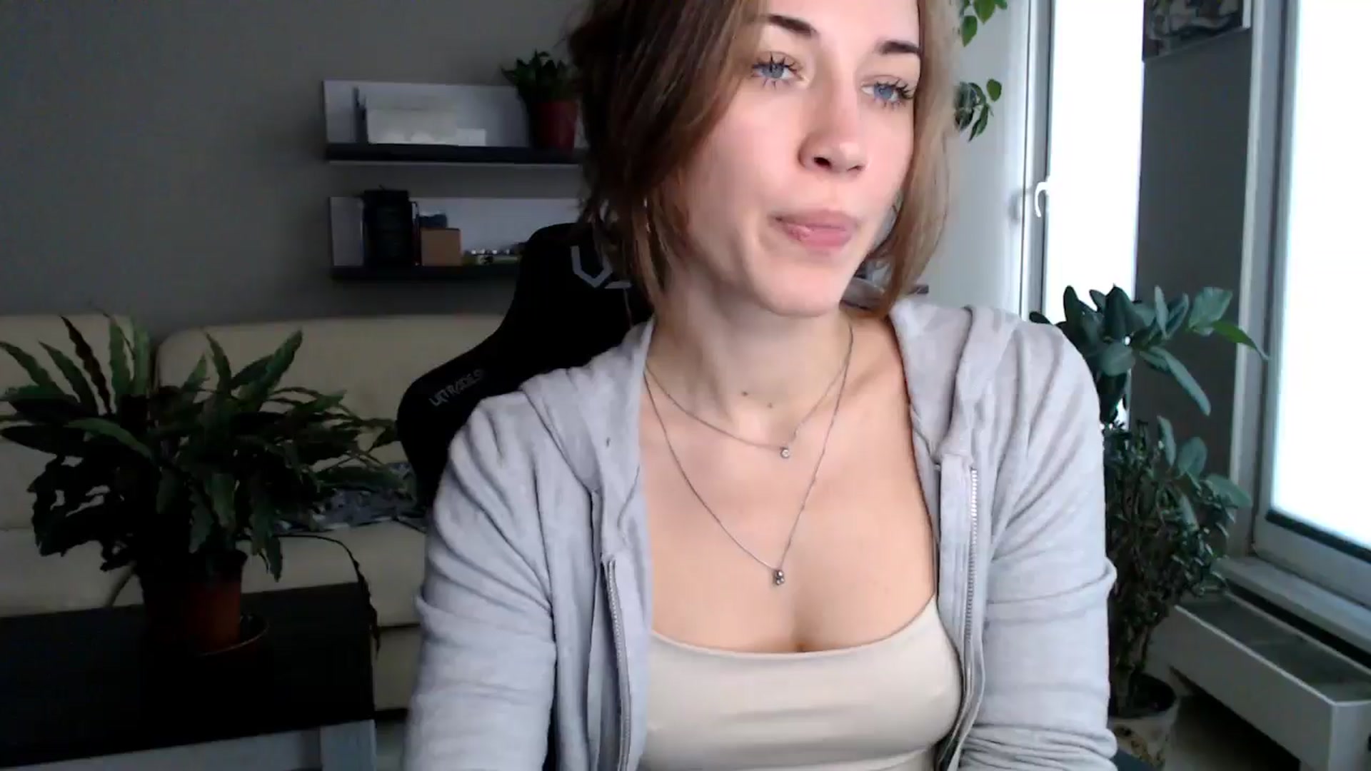 Gallery image thumbnail from GalaxyAnisia's myfreecams stream on, 10/21/2025, 15:14 image 19 of 20