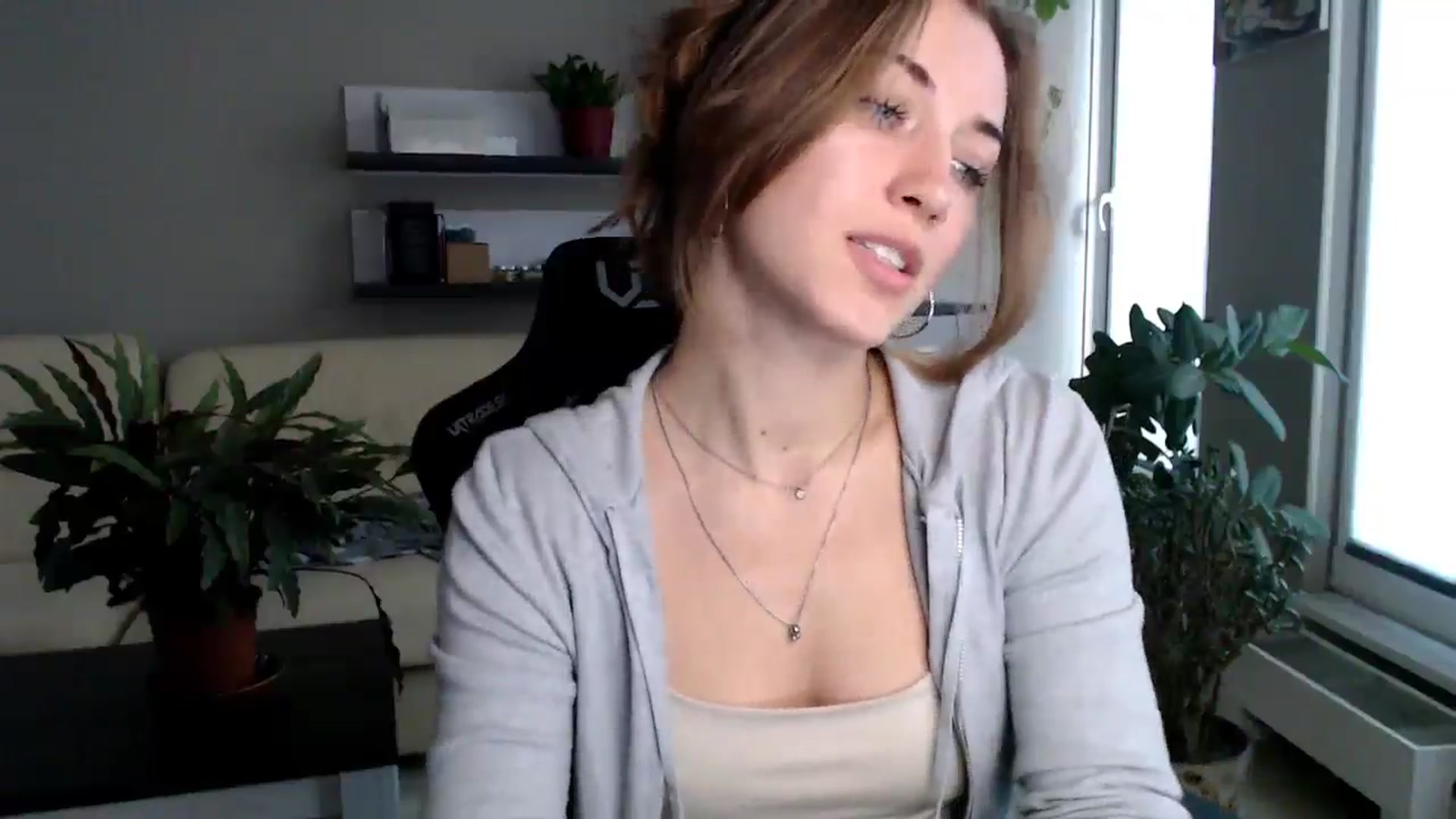 Gallery image thumbnail from GalaxyAnisia's myfreecams stream on, 10/21/2025, 15:14 image 14 of 20