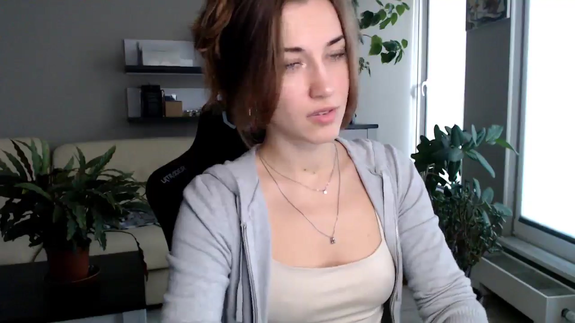 Gallery image thumbnail from GalaxyAnisia's myfreecams stream on, 10/21/2025, 15:14 image 7 of 20