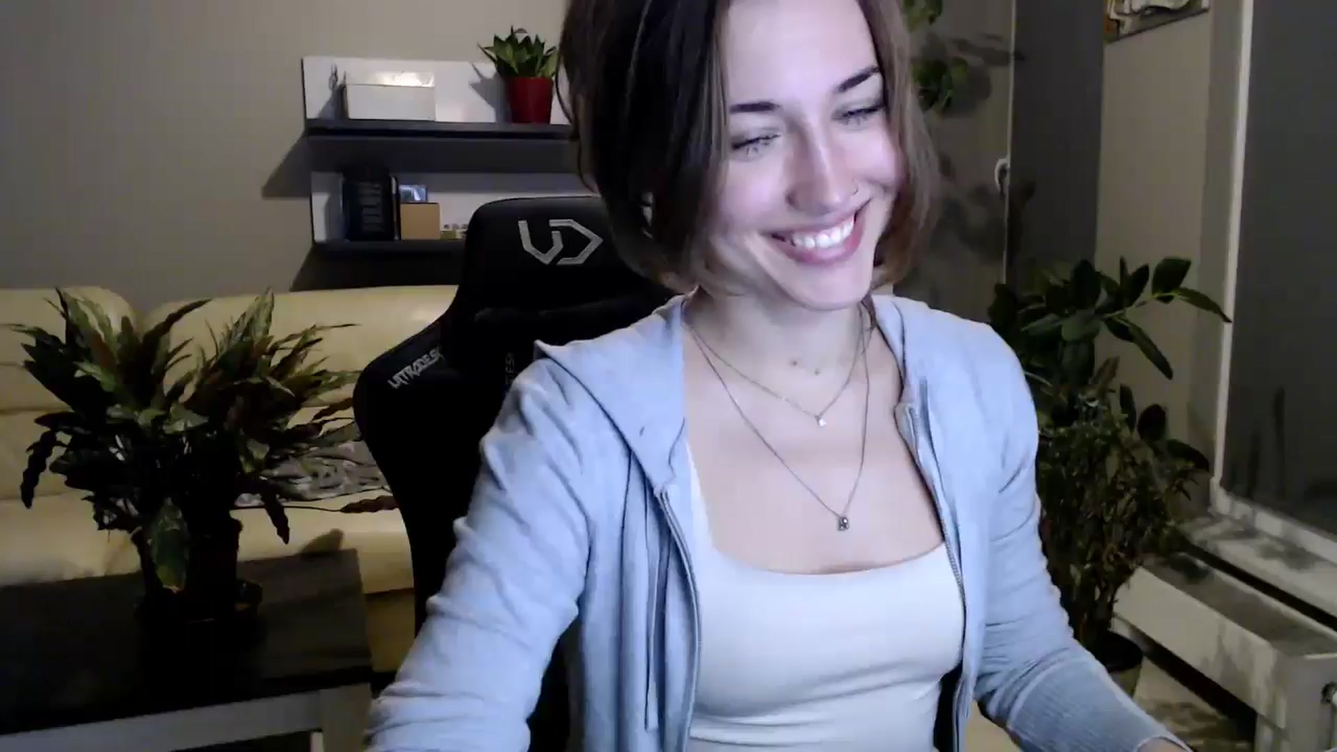 Gallery image thumbnail from GalaxyAnisia's myfreecams stream on, 10/21/2025, 20:04 image 9 of 20