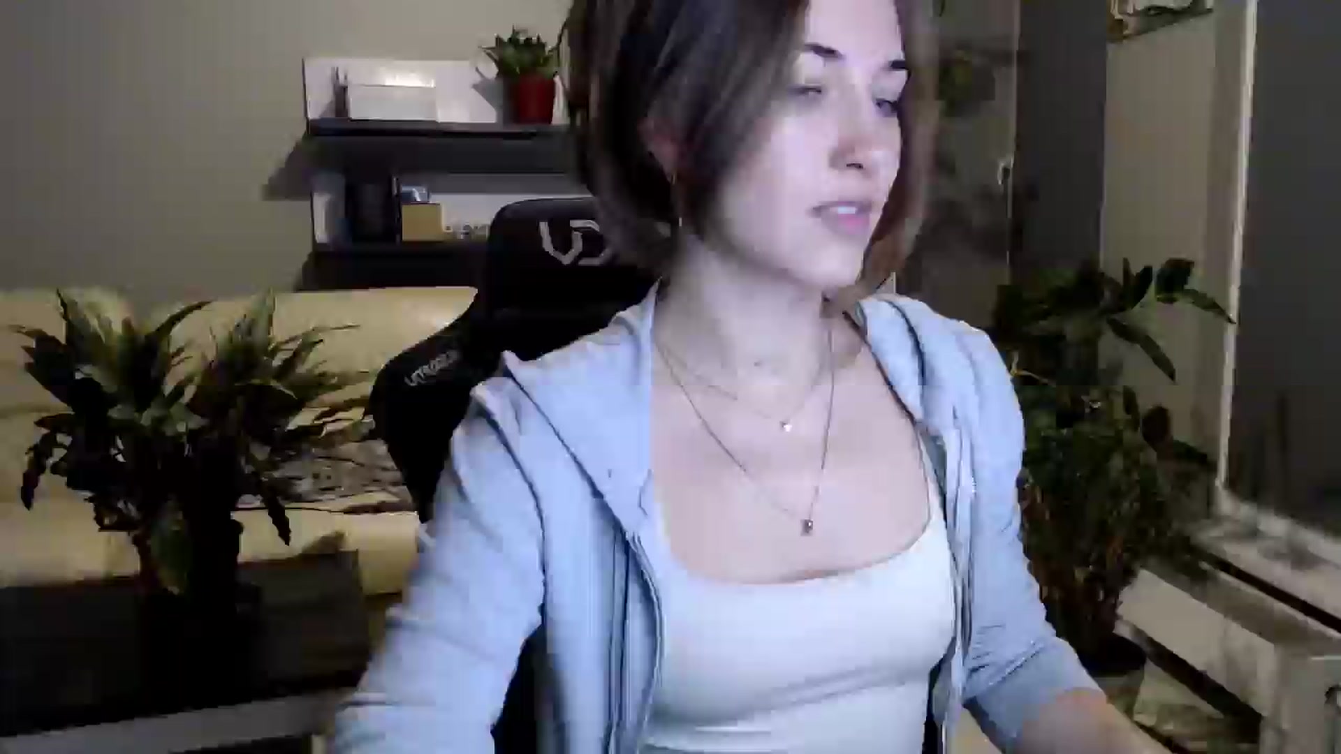 Gallery image thumbnail from GalaxyAnisia's myfreecams stream on, 10/21/2025, 20:04 image 12 of 20