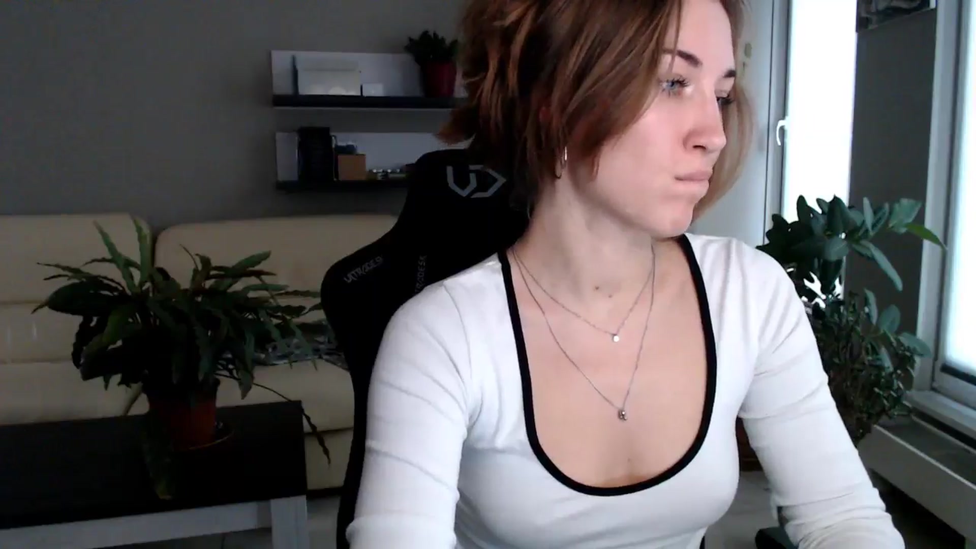 Gallery image thumbnail from GalaxyAnisia's myfreecams stream on, 10/22/2025, 14:02 image 15 of 20