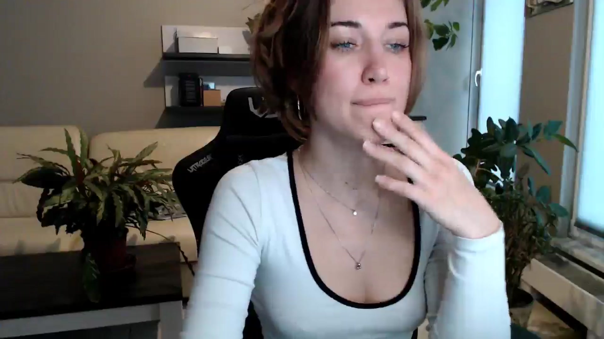 Gallery image thumbnail from GalaxyAnisia's myfreecams stream on, 10/22/2025, 15:08 image 8 of 20