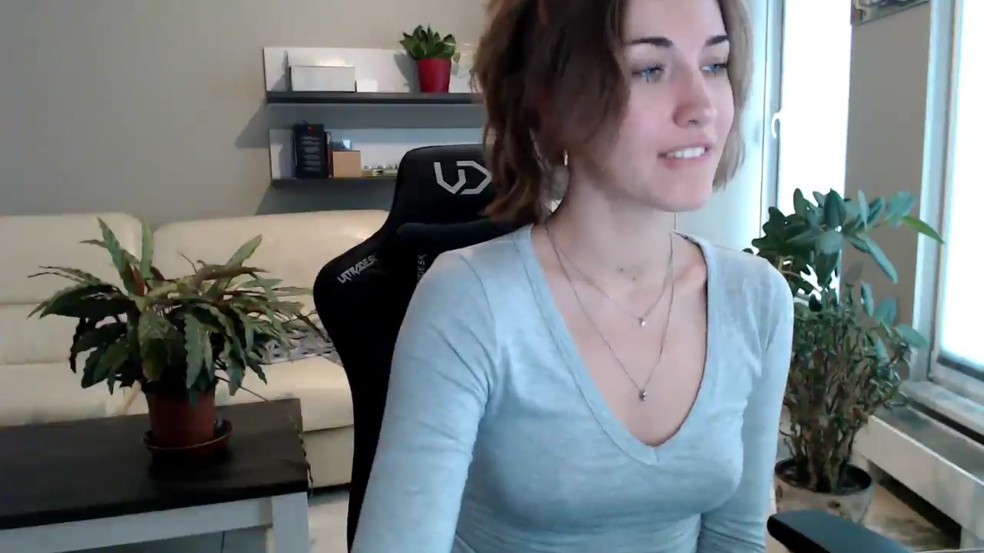 Gallery image thumbnail from GalaxyAnisia's myfreecams stream on, 10/23/2025, 13:45 image 13 of 20
