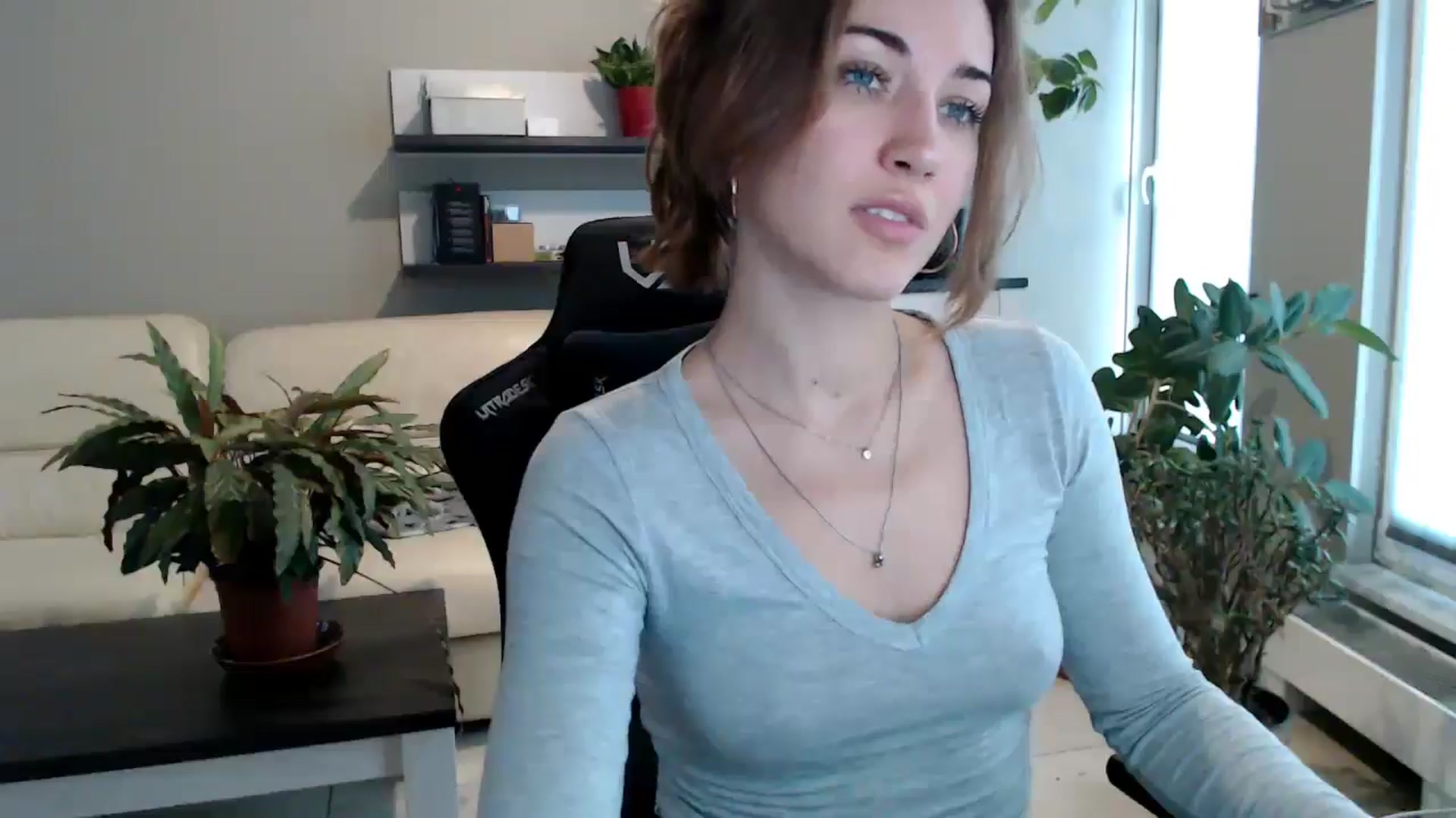 Gallery image thumbnail from GalaxyAnisia's myfreecams stream on, 10/23/2025, 13:45 image 9 of 20