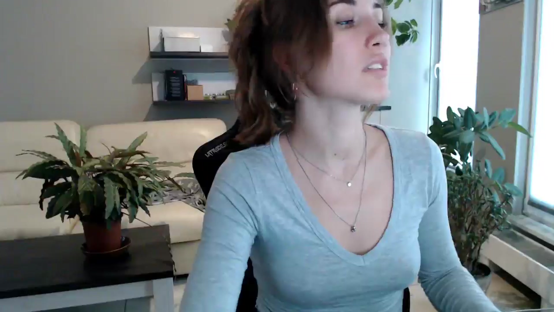 Gallery image thumbnail from GalaxyAnisia's myfreecams stream on, 10/23/2025, 13:45 image 15 of 20