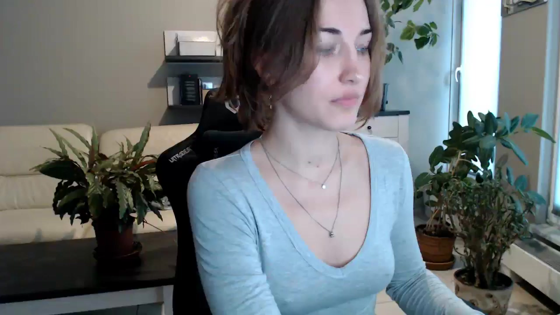 Gallery image thumbnail from GalaxyAnisia's myfreecams stream on, 10/23/2025, 14:58 image 15 of 20