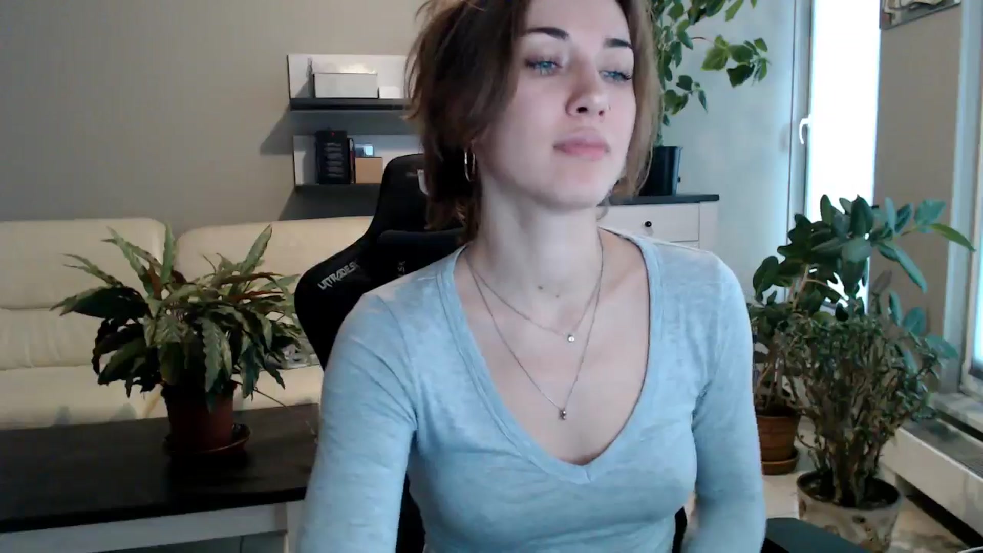 Gallery image thumbnail from GalaxyAnisia's myfreecams stream on, 10/23/2025, 14:58 image 3 of 20