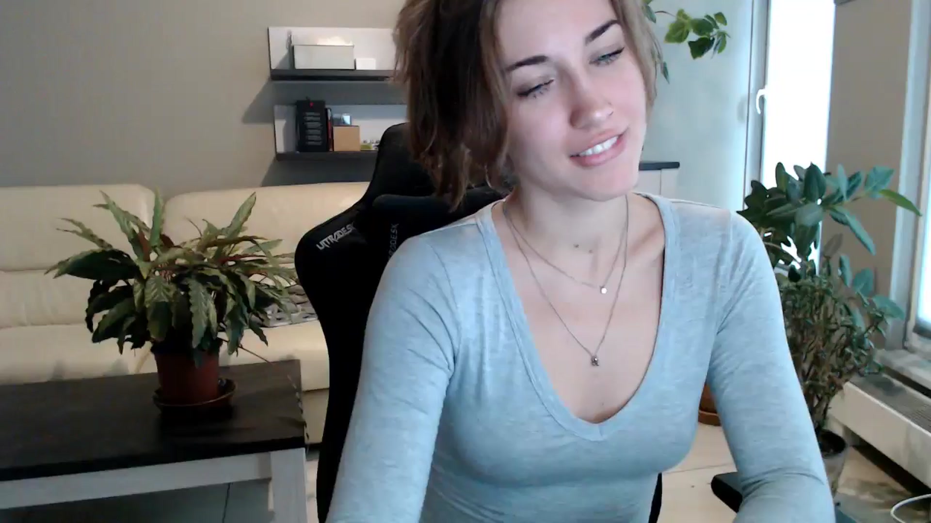Gallery image thumbnail from GalaxyAnisia's myfreecams stream on, 10/23/2025, 14:58 image 1 of 20