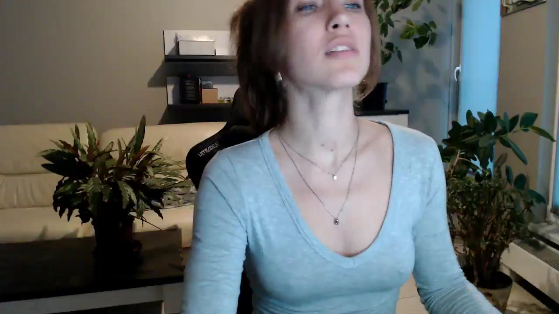 Gallery image thumbnail from GalaxyAnisia's myfreecams stream on, 10/23/2025, 15:50 image 9 of 20