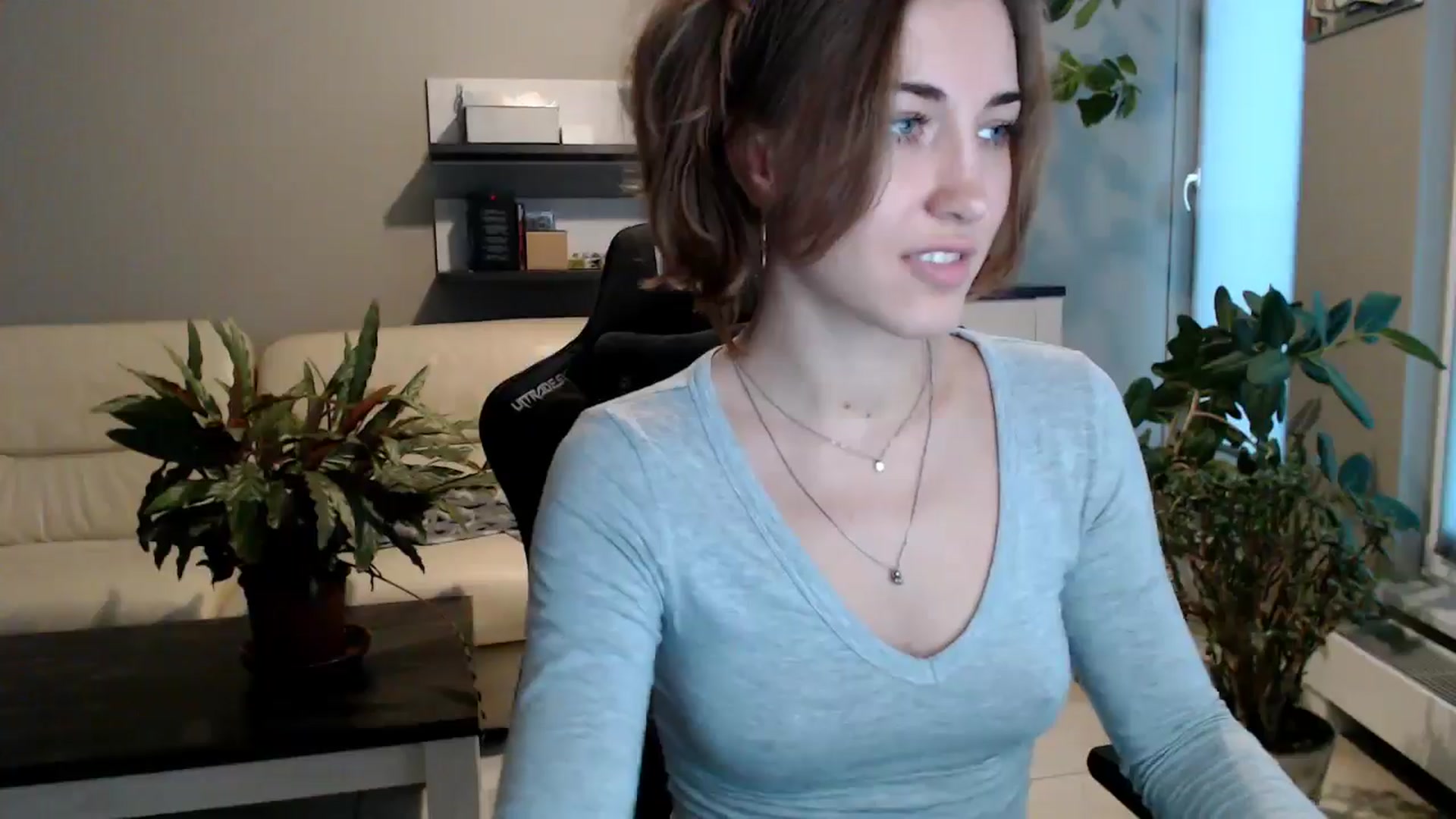 Gallery image thumbnail from GalaxyAnisia's myfreecams stream on, 10/23/2025, 15:50 image 6 of 20
