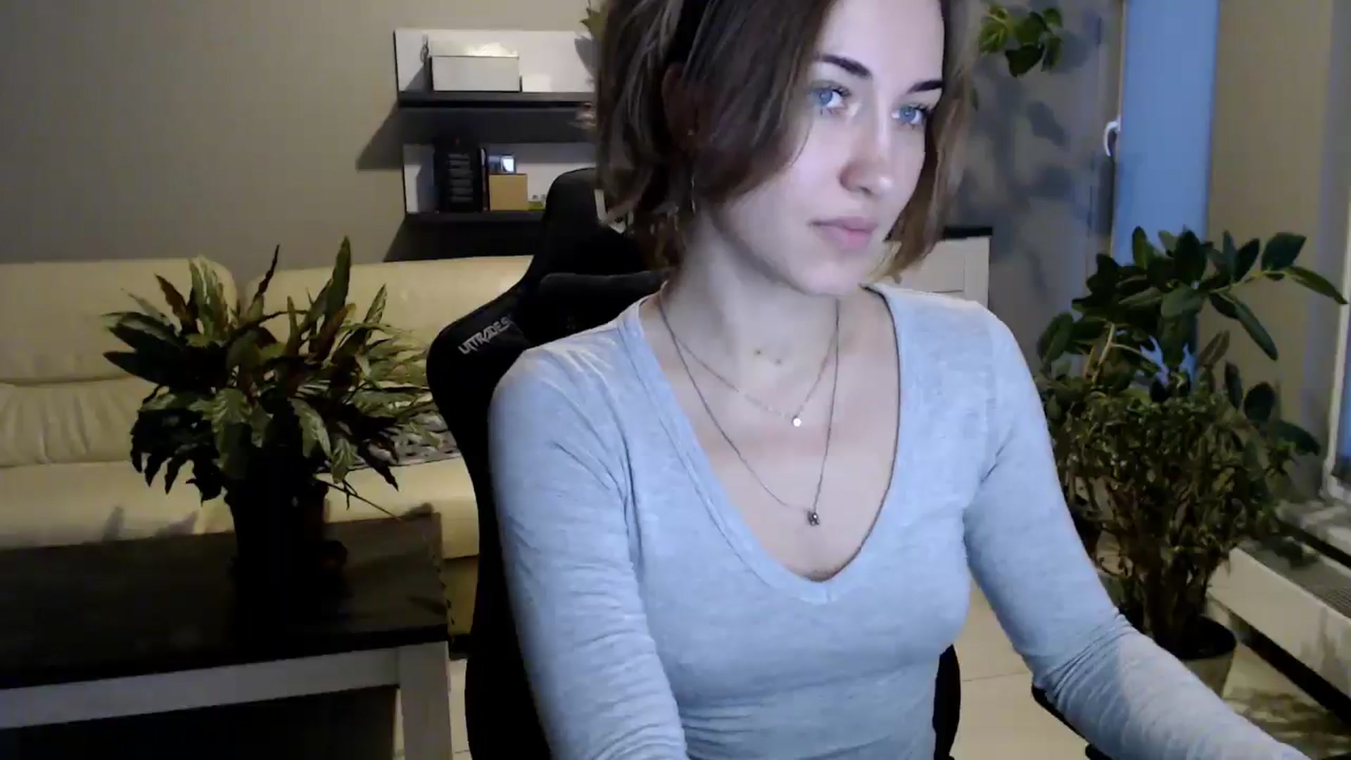 Gallery image thumbnail from GalaxyAnisia's myfreecams stream on, 10/23/2025, 15:50 image 15 of 20