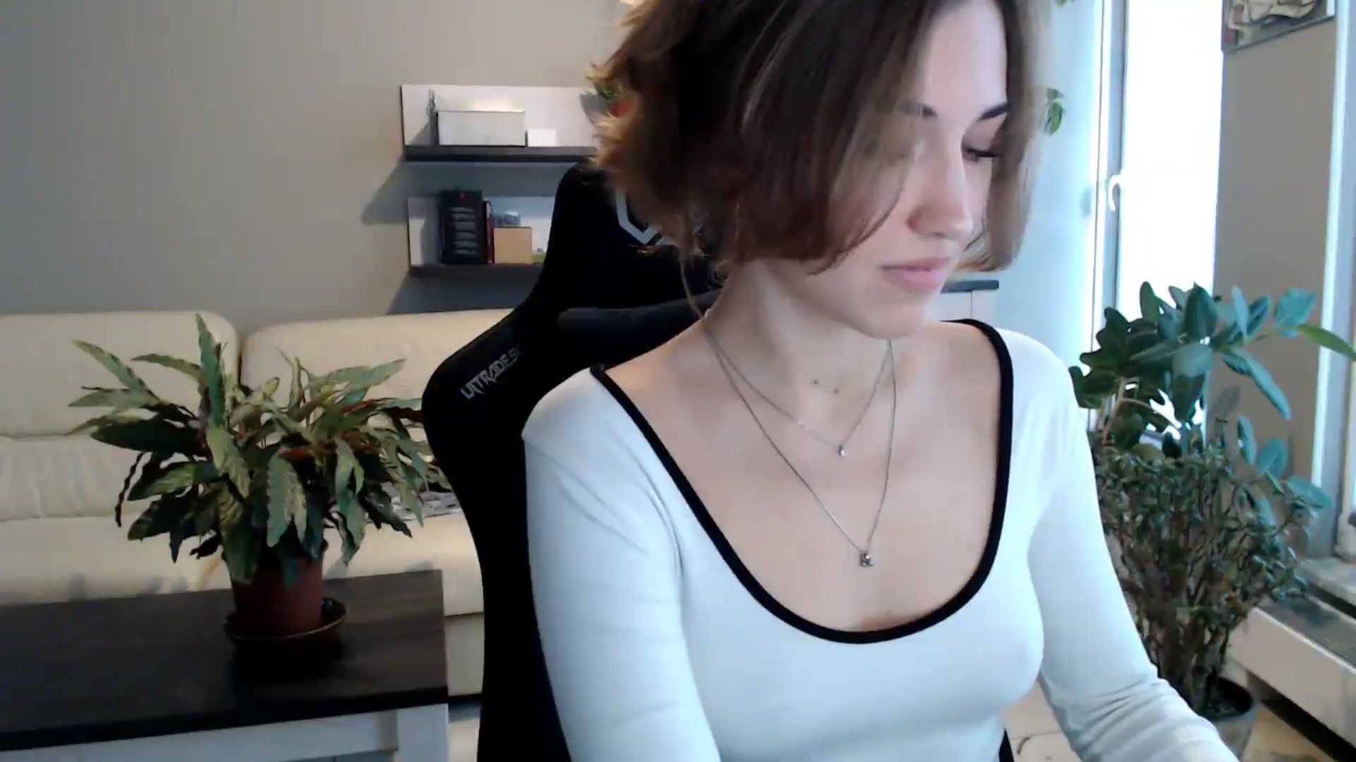 Gallery image thumbnail from GalaxyAnisia's myfreecams stream on, 10/25/2025, 14:41 image 10 of 20
