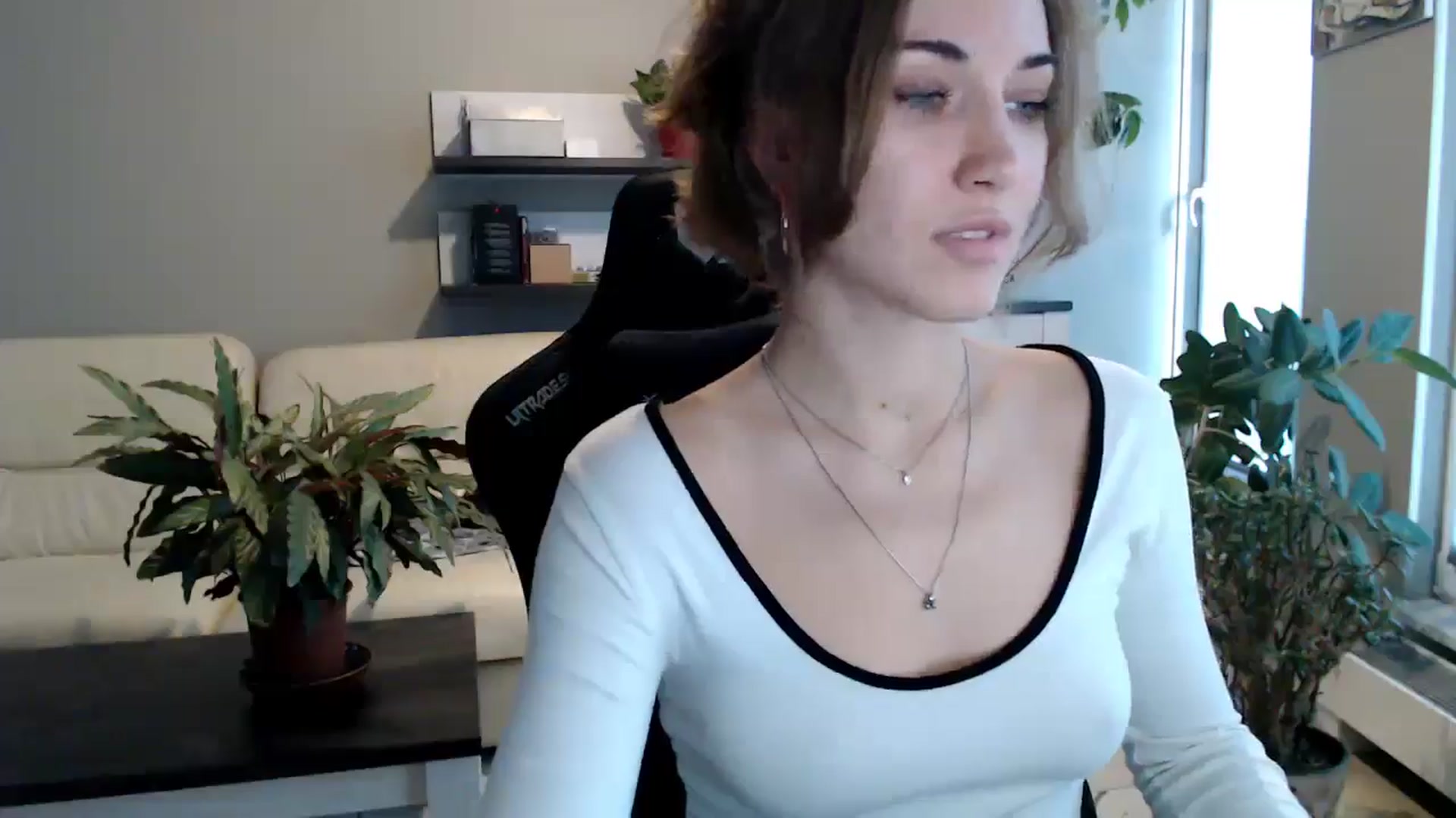 Gallery image thumbnail from GalaxyAnisia's myfreecams stream on, 10/25/2025, 14:41 image 14 of 20