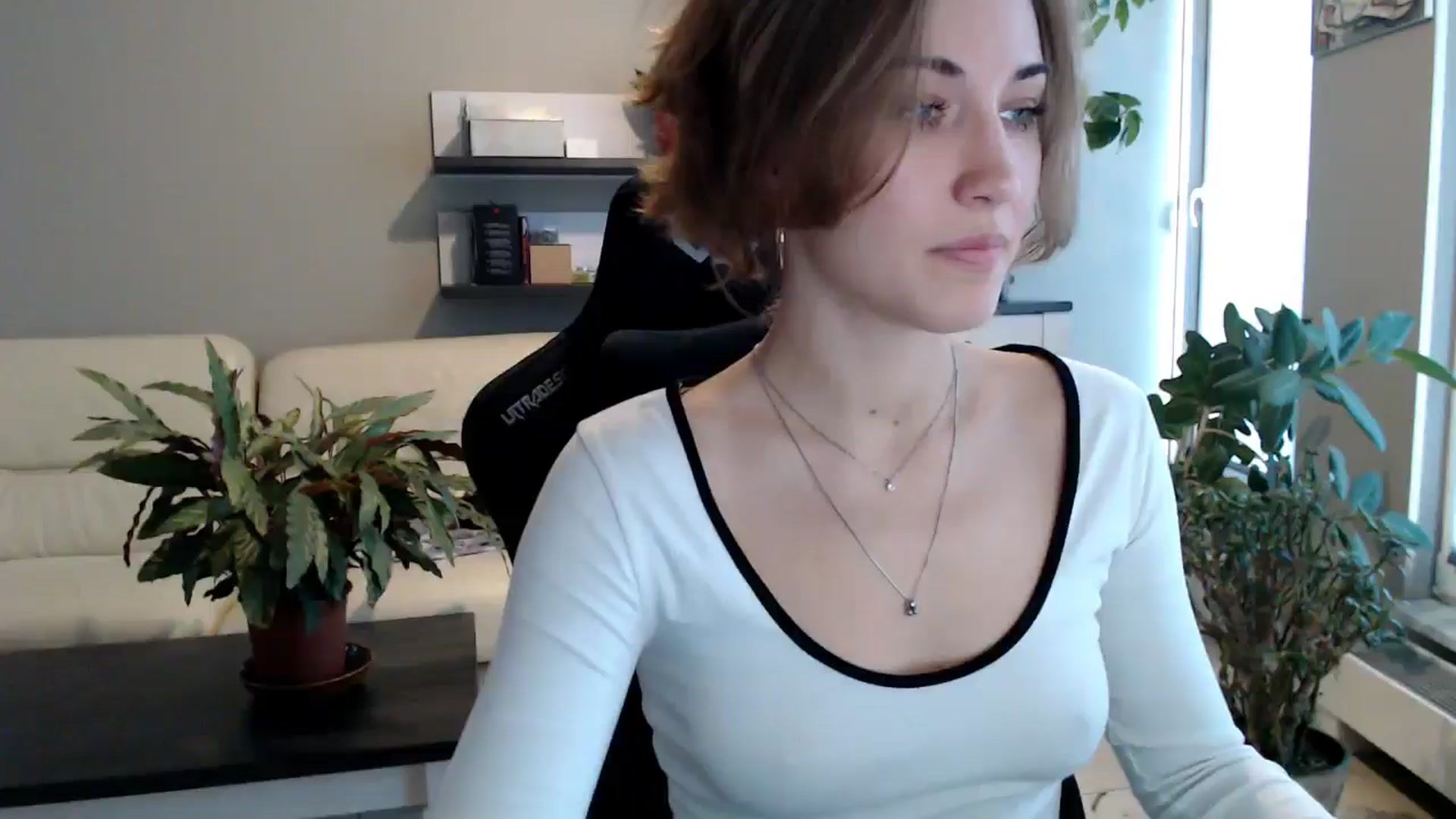 Gallery image thumbnail from GalaxyAnisia's myfreecams stream on, 10/25/2025, 14:41 image 1 of 20